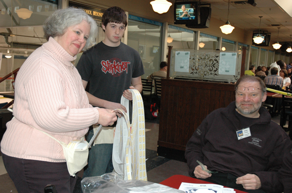 pht-2008_friends_0124