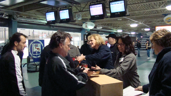 pht-2008_friends_0134