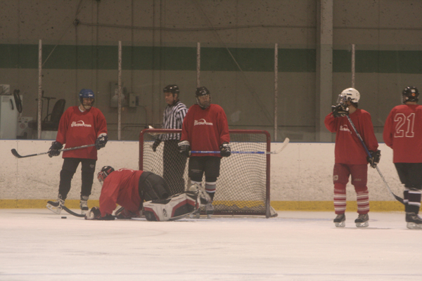 pht-2008_on-ice-action_0999