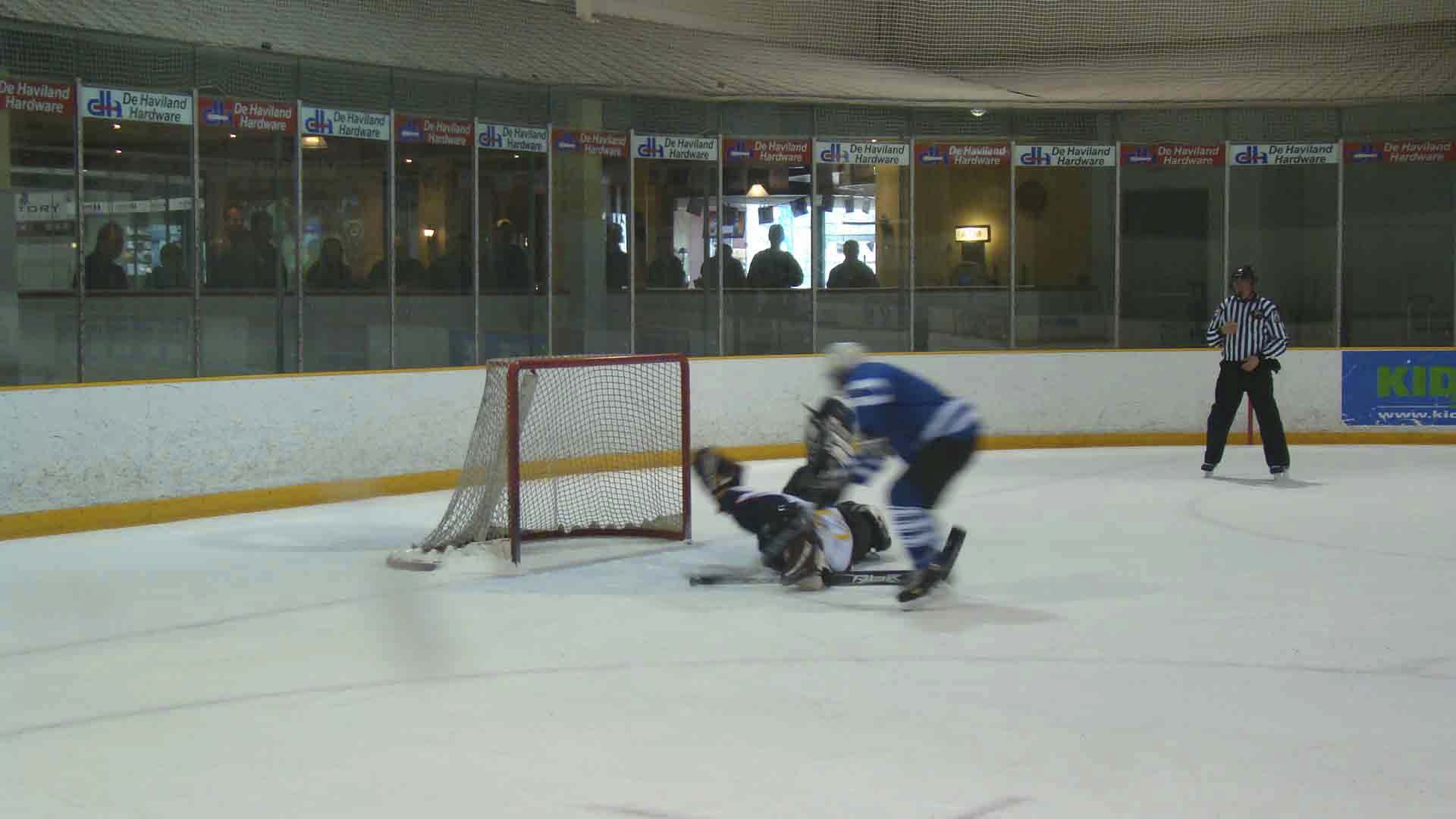 PHT_2009_On-The-Ice-1070