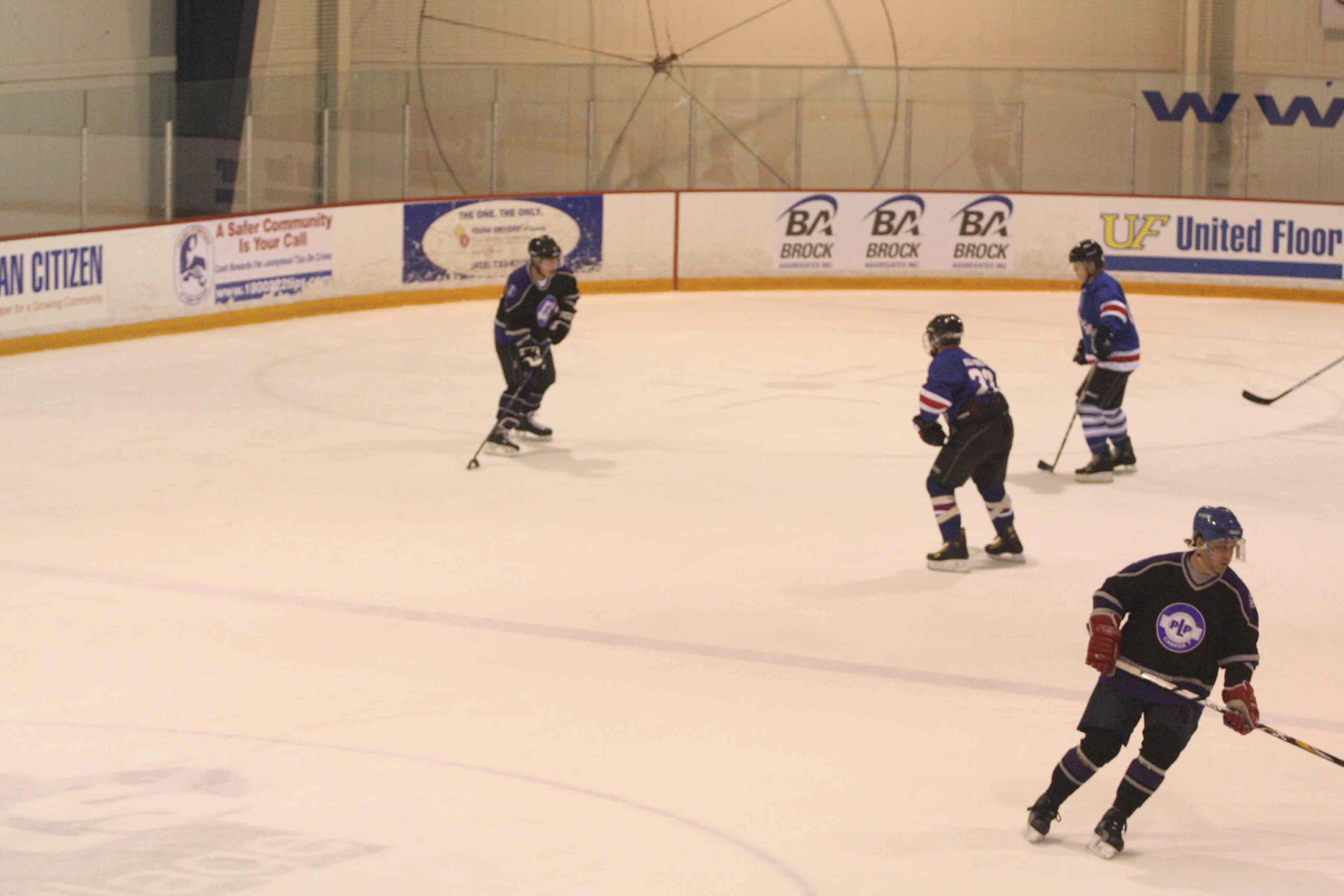 PHT_2009_On-The-Ice-250