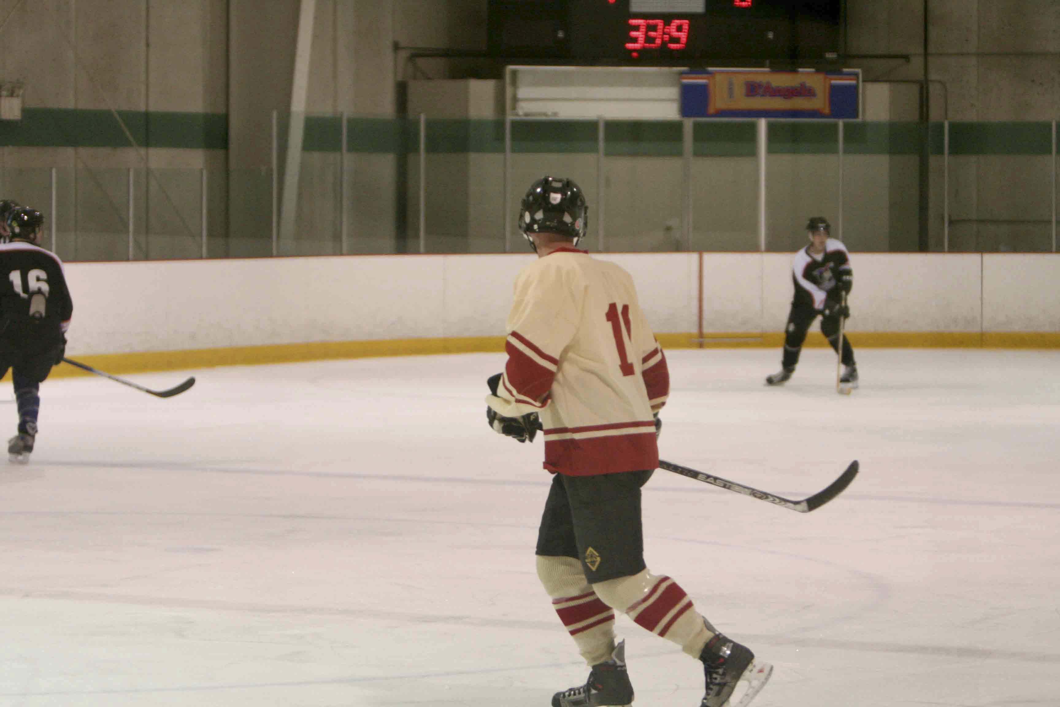 PHT_2009_On-The-Ice-320