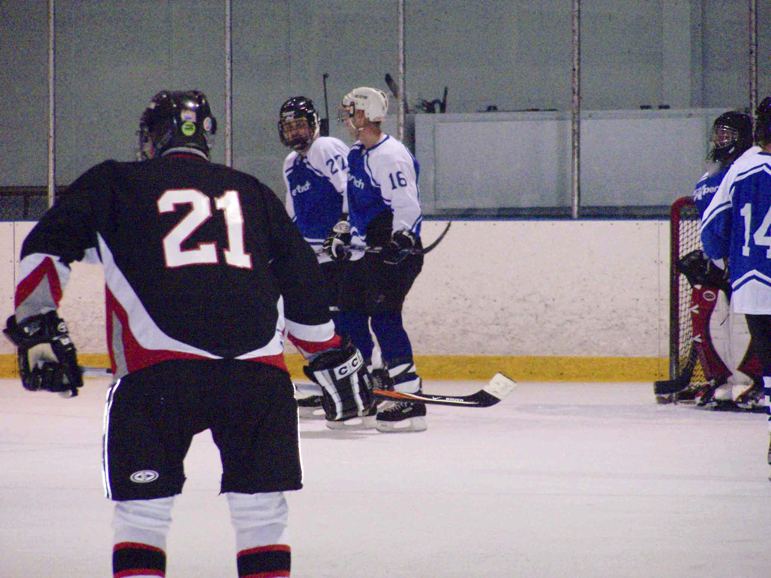 PHT_2009_On-The-Ice-36
