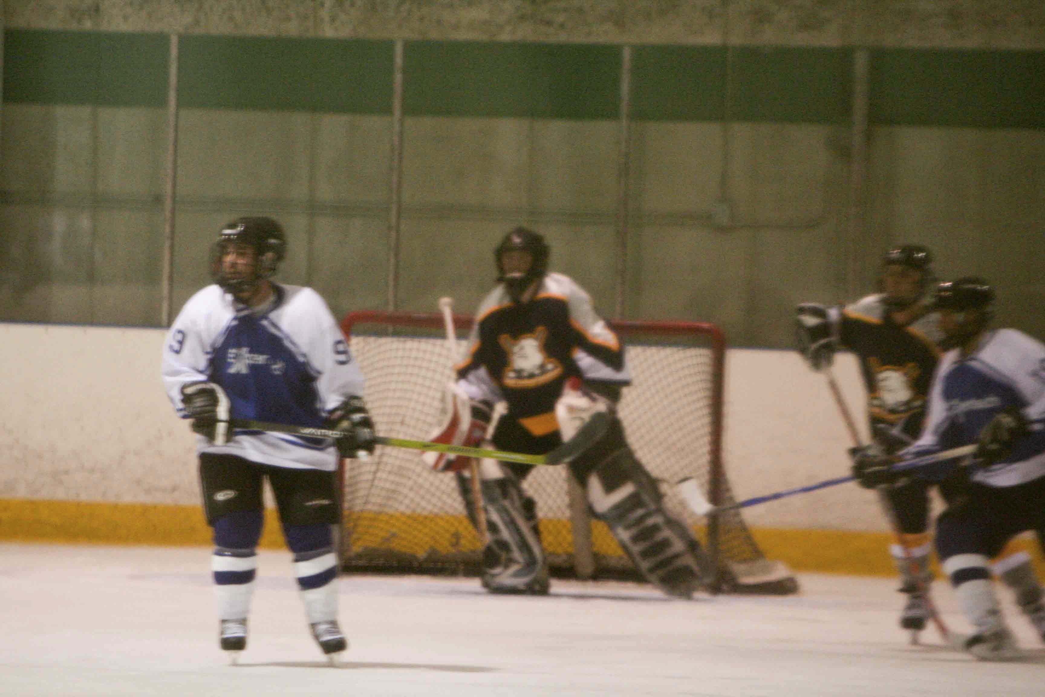 PHT_2009_On-The-Ice-372