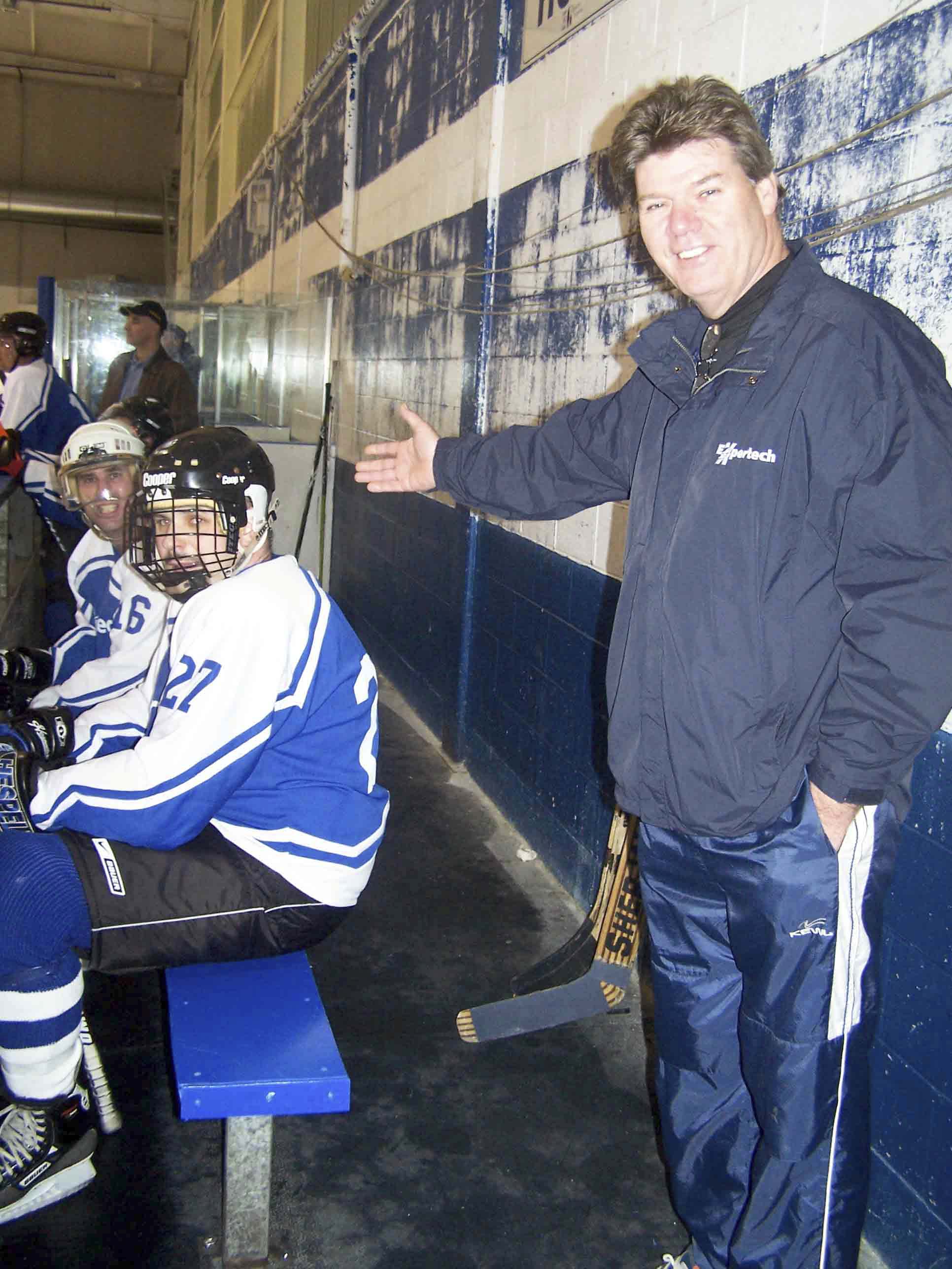 PHT_2009_On-The-Ice-40