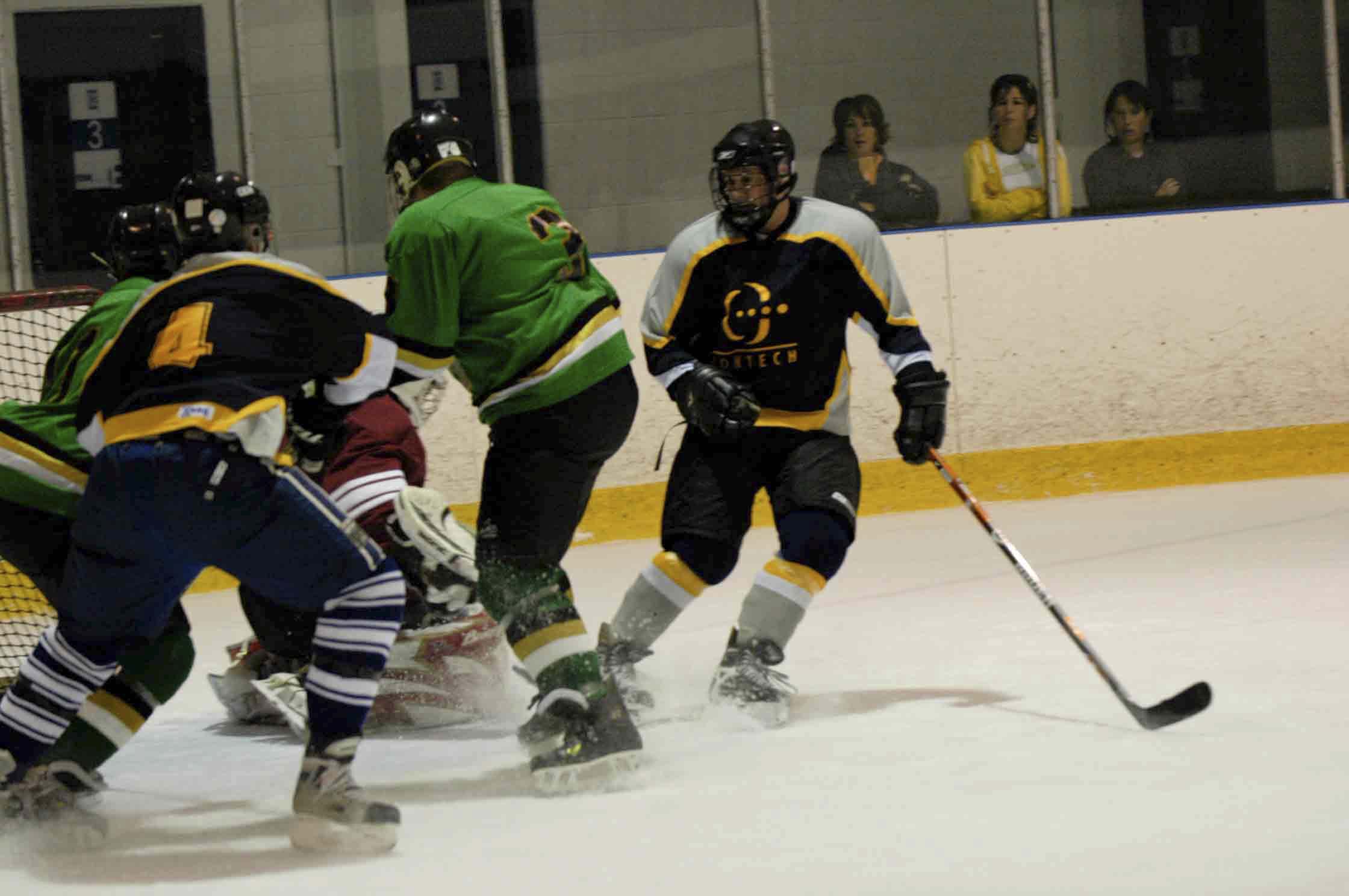 PHT_2009_On-The-Ice-457
