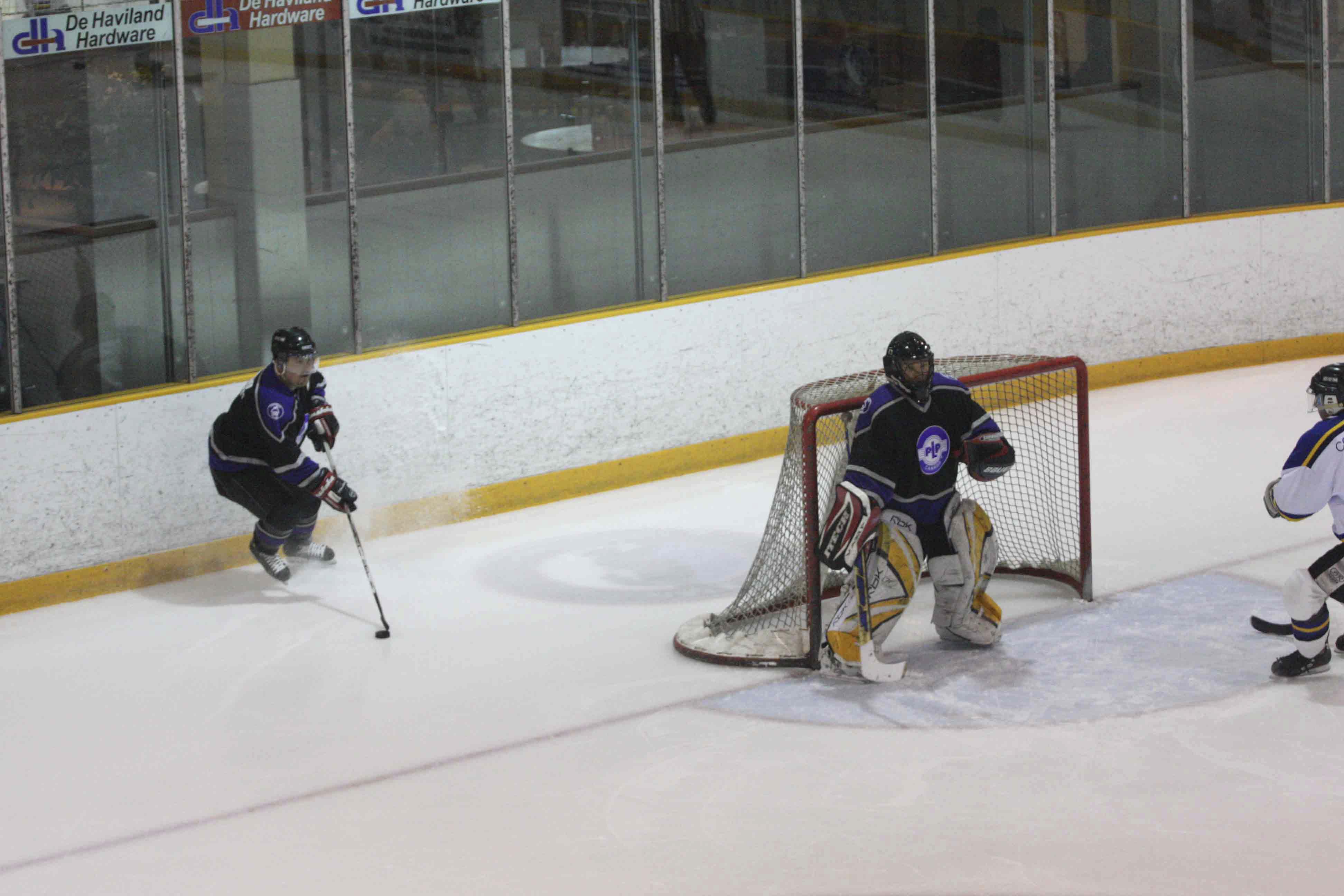PHT_2009_On-The-Ice-461