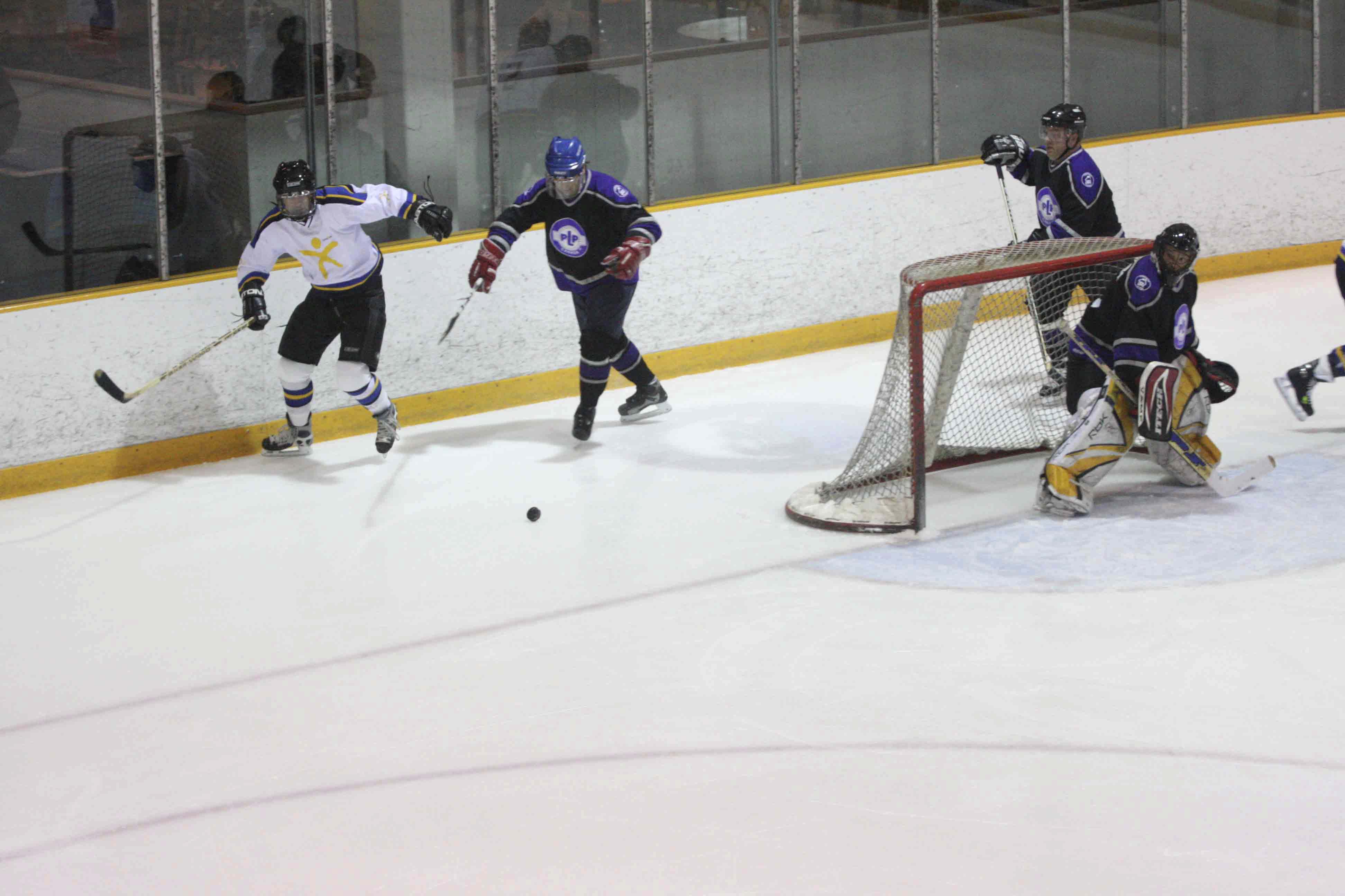 PHT_2009_On-The-Ice-481