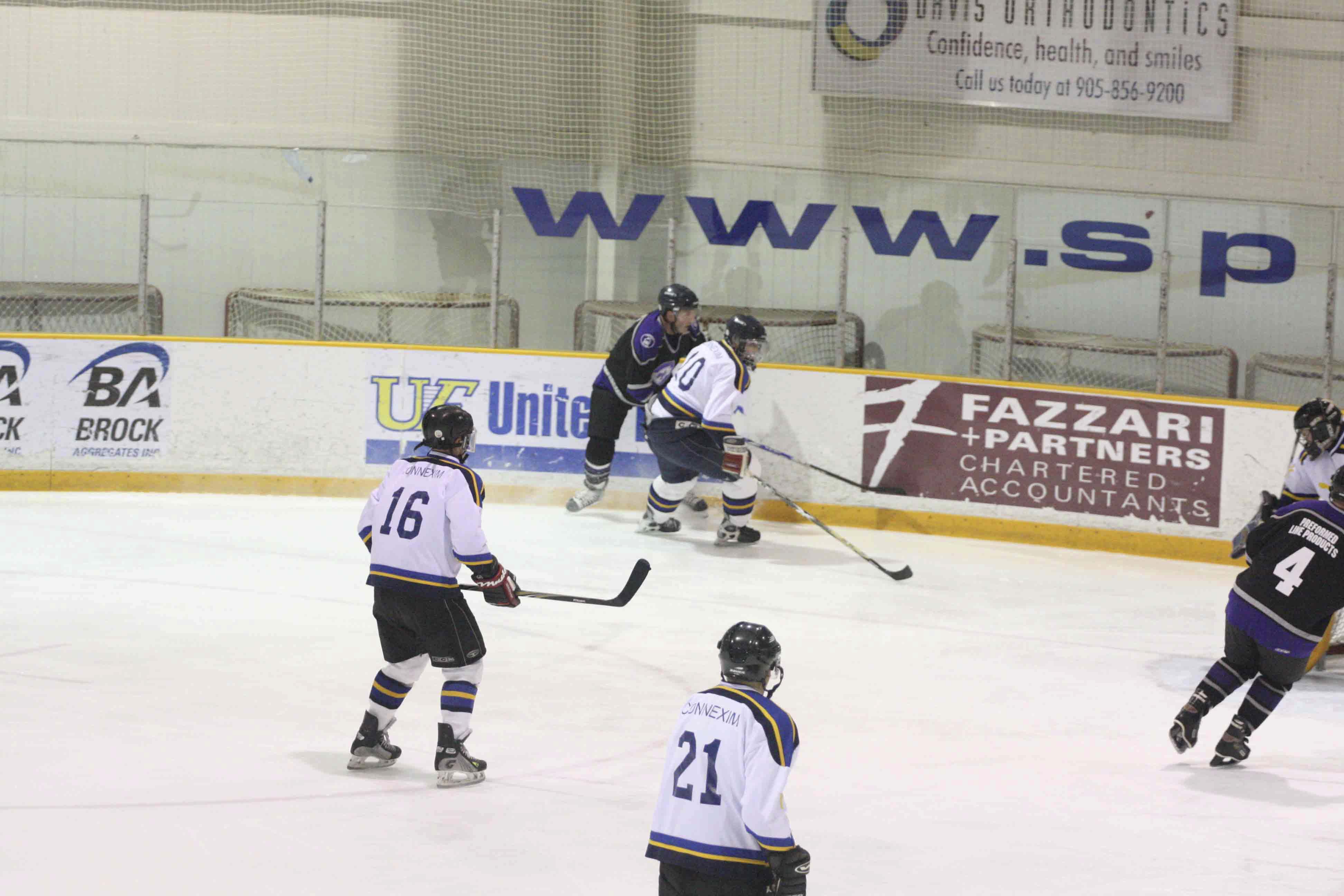 PHT_2009_On-The-Ice-521