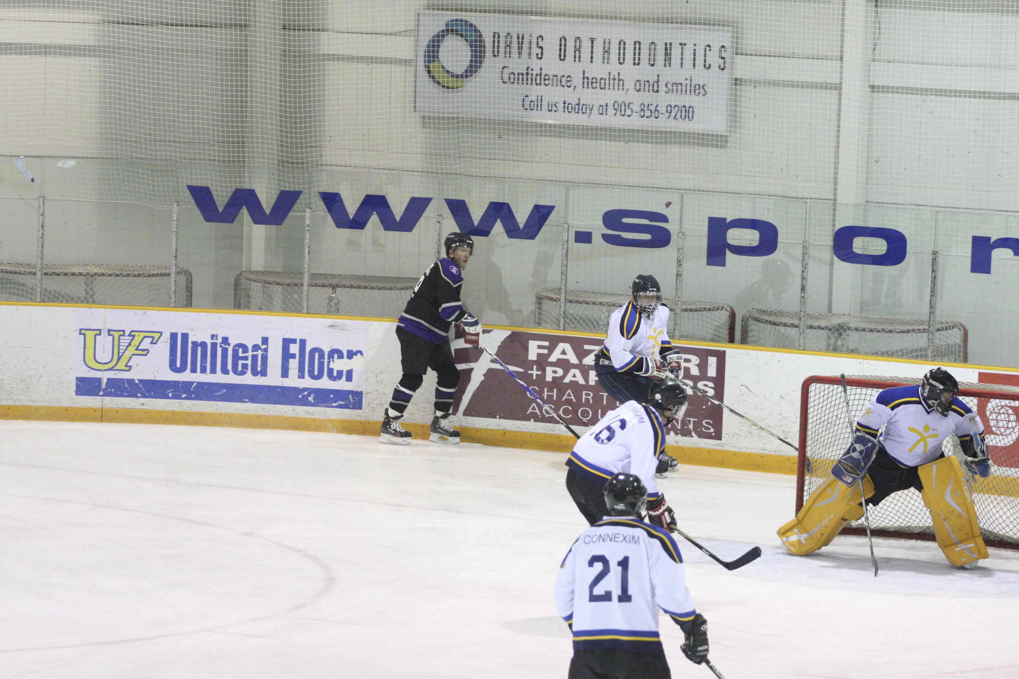 PHT_2009_On-The-Ice-522