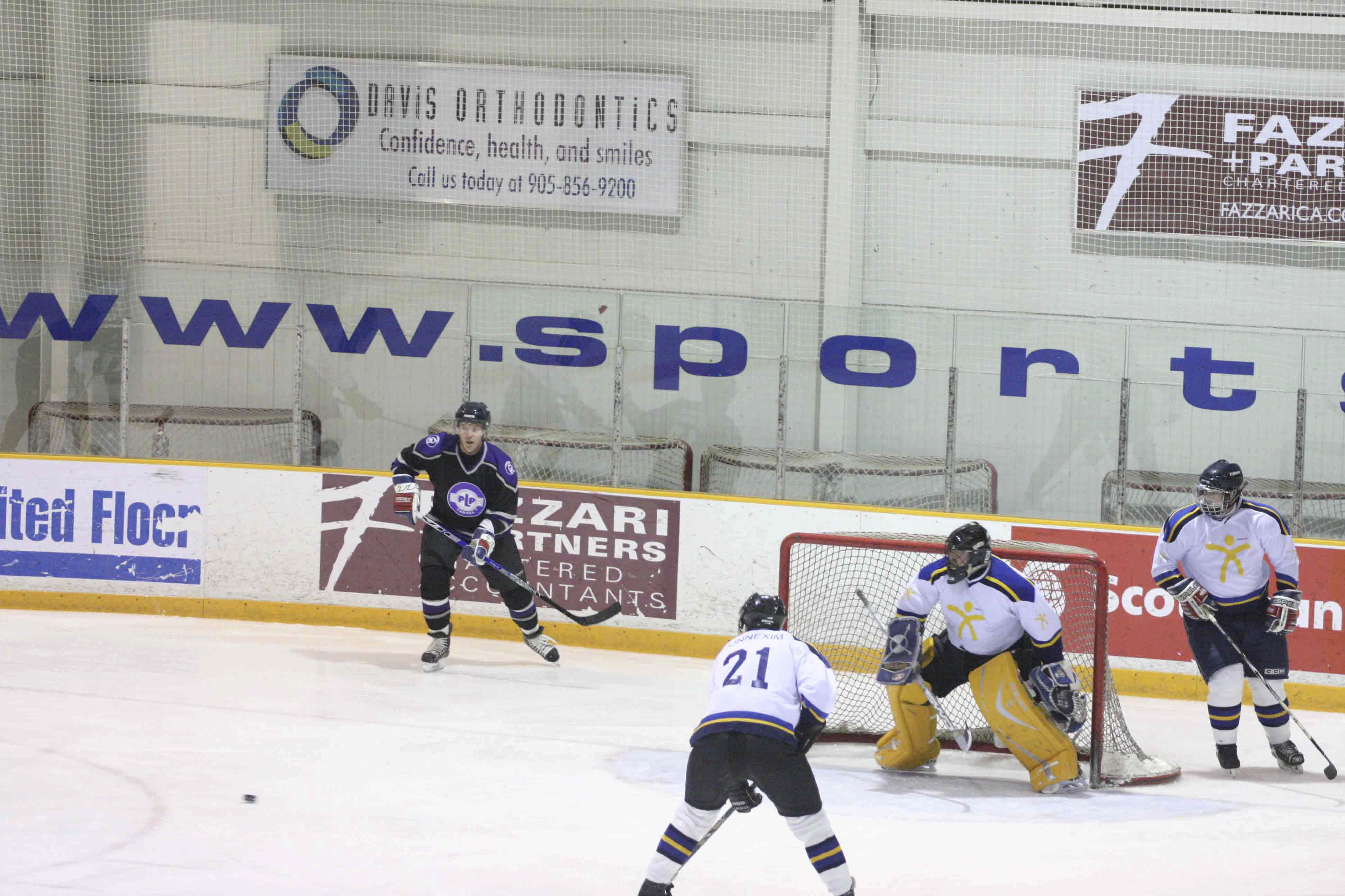 PHT_2009_On-The-Ice-523