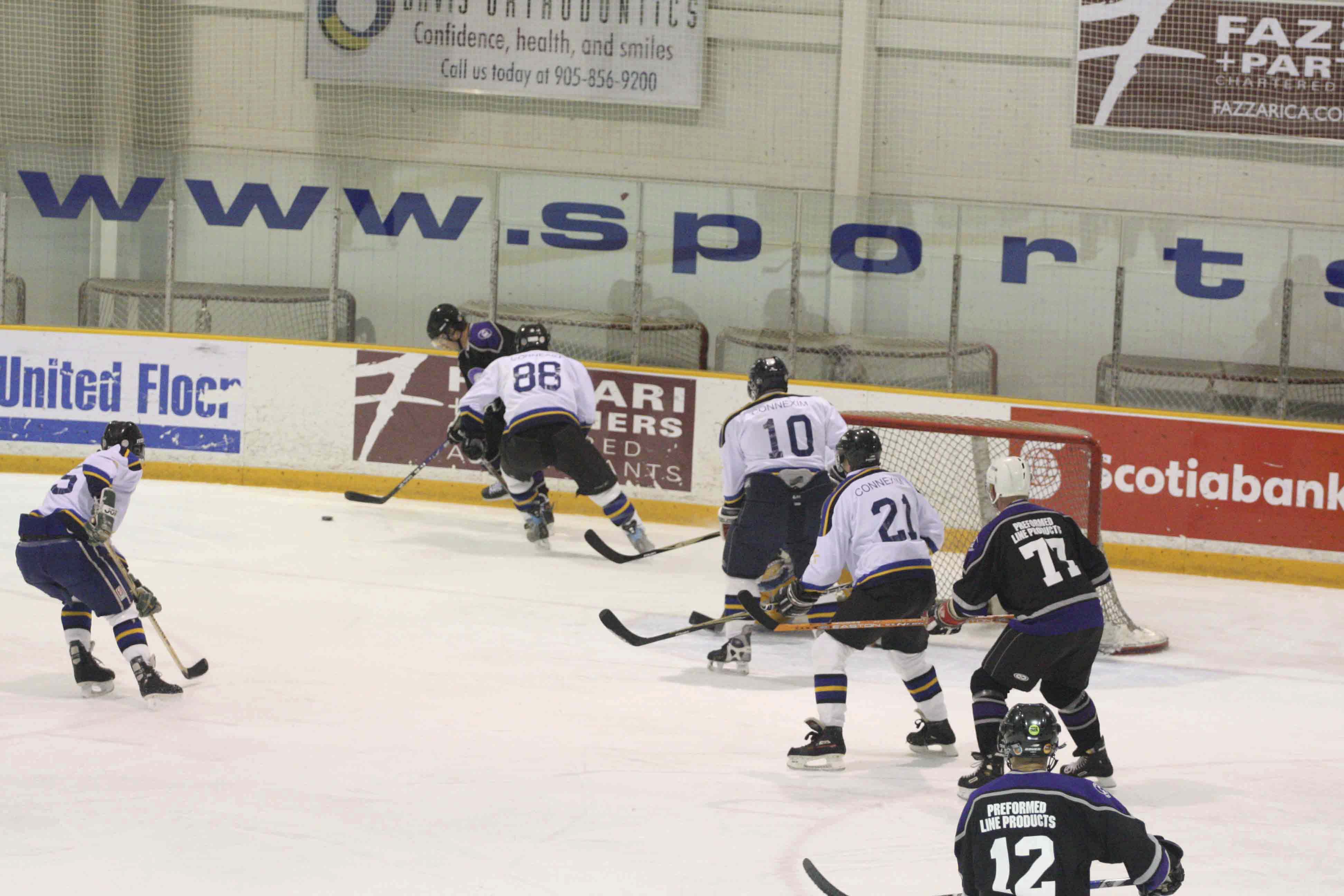 PHT_2009_On-The-Ice-545