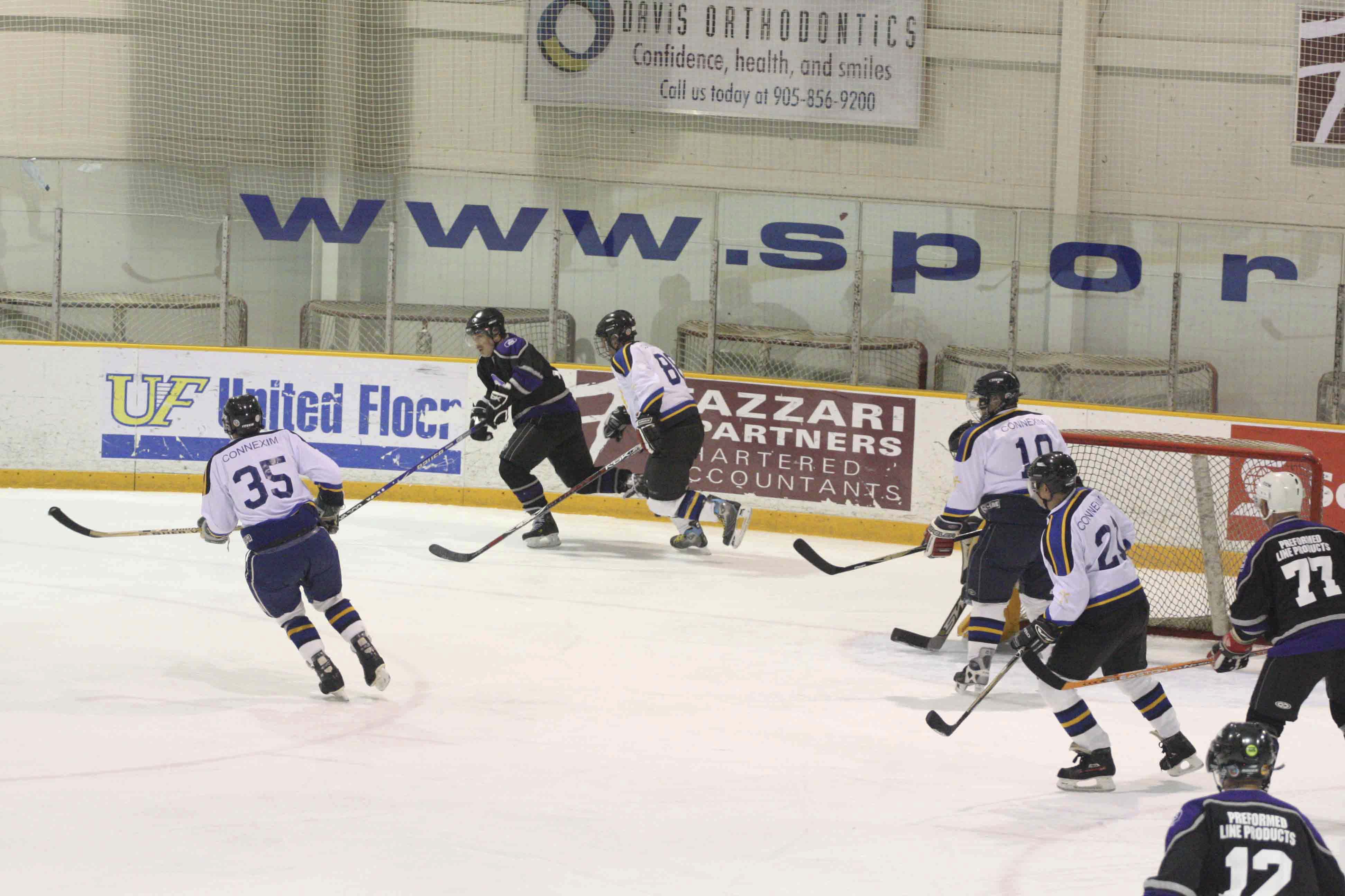 PHT_2009_On-The-Ice-546
