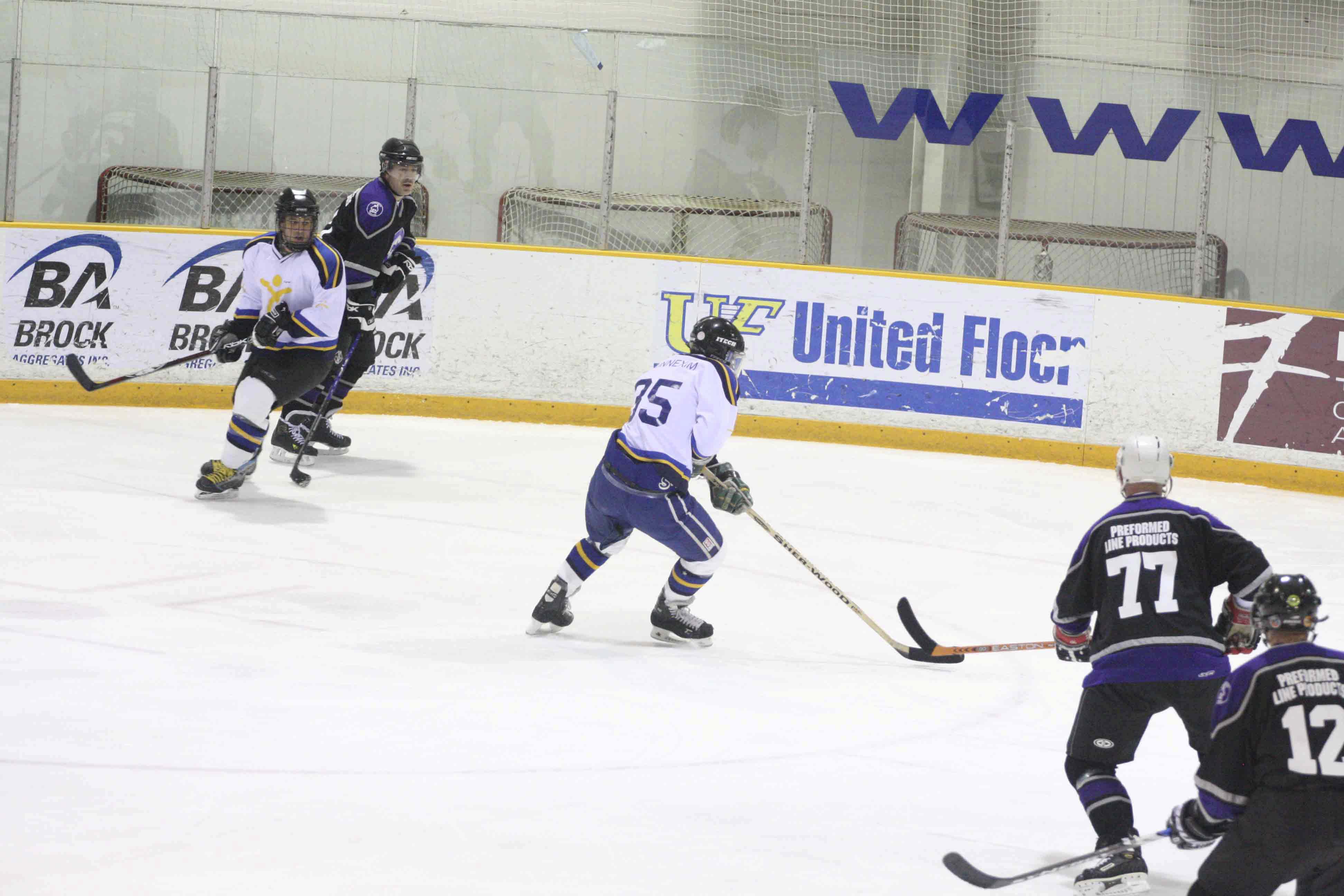 PHT_2009_On-The-Ice-551