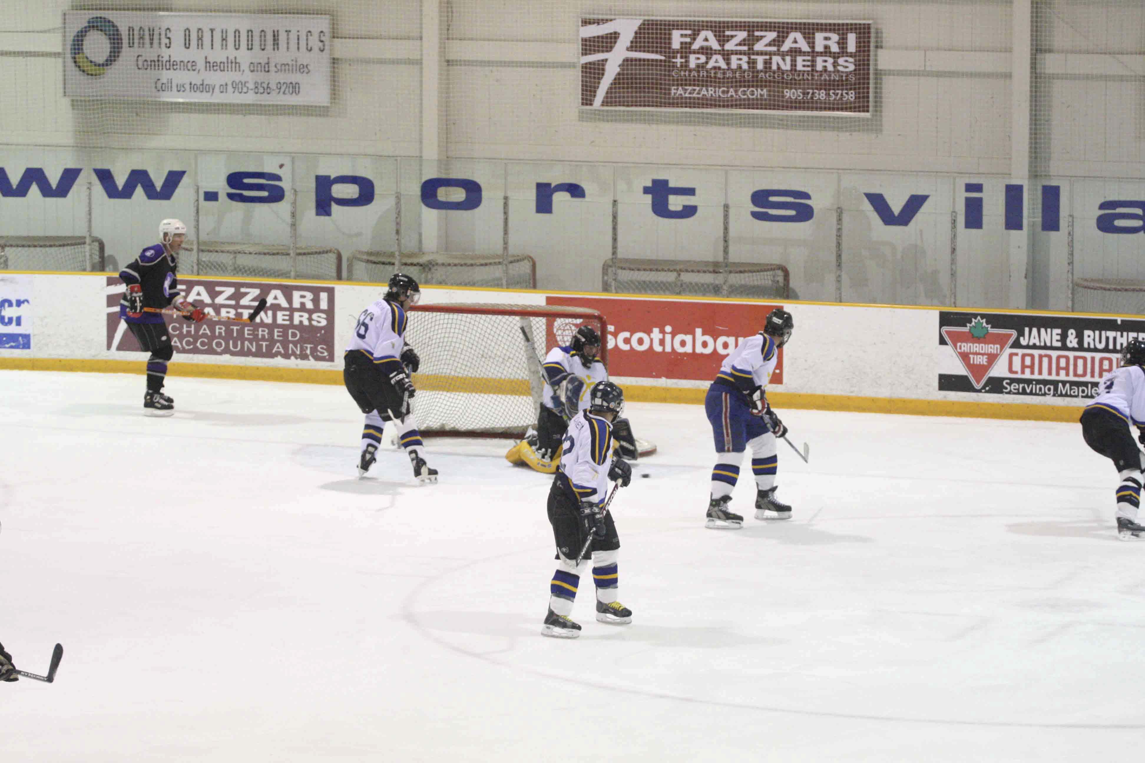 PHT_2009_On-The-Ice-561