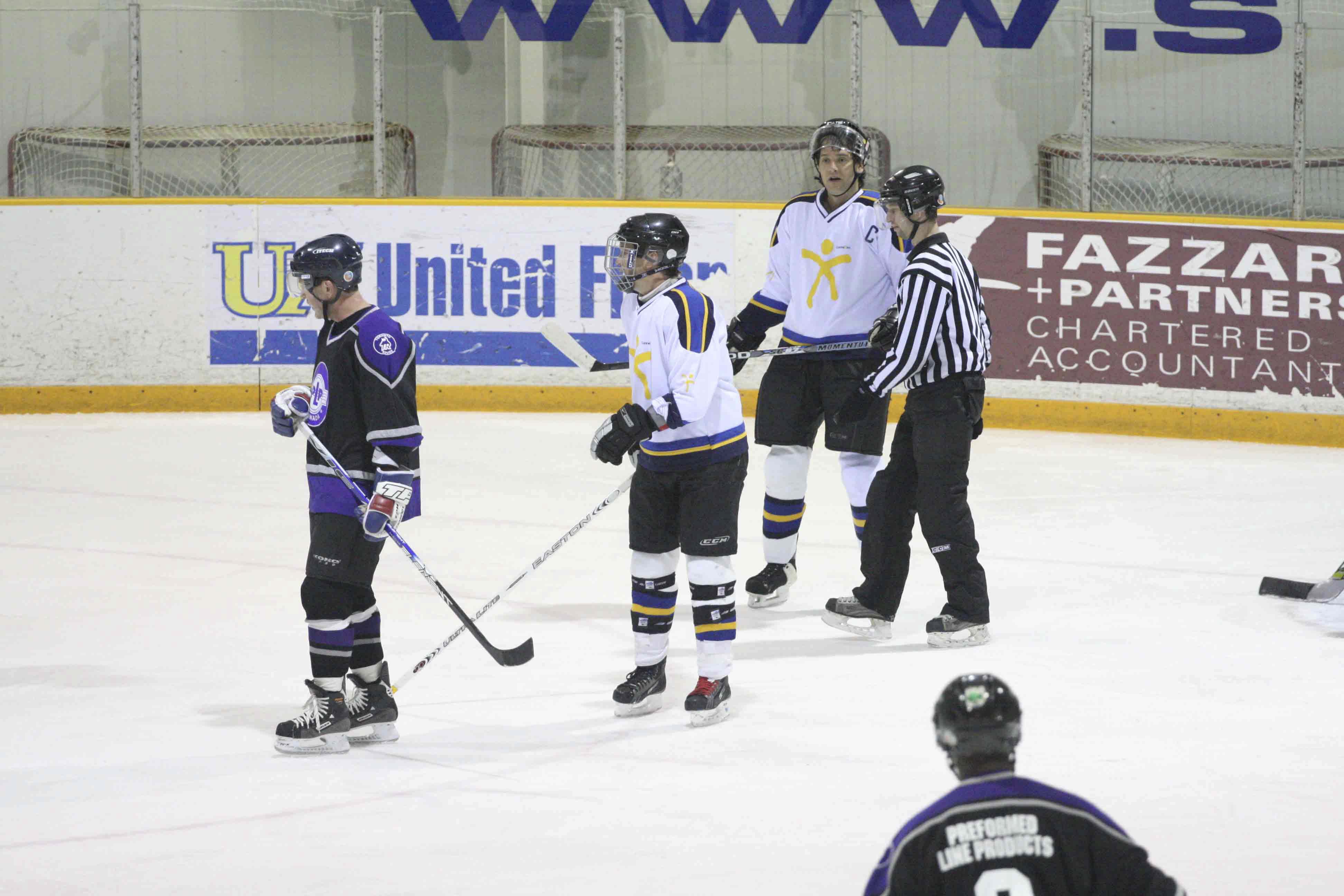 PHT_2009_On-The-Ice-564
