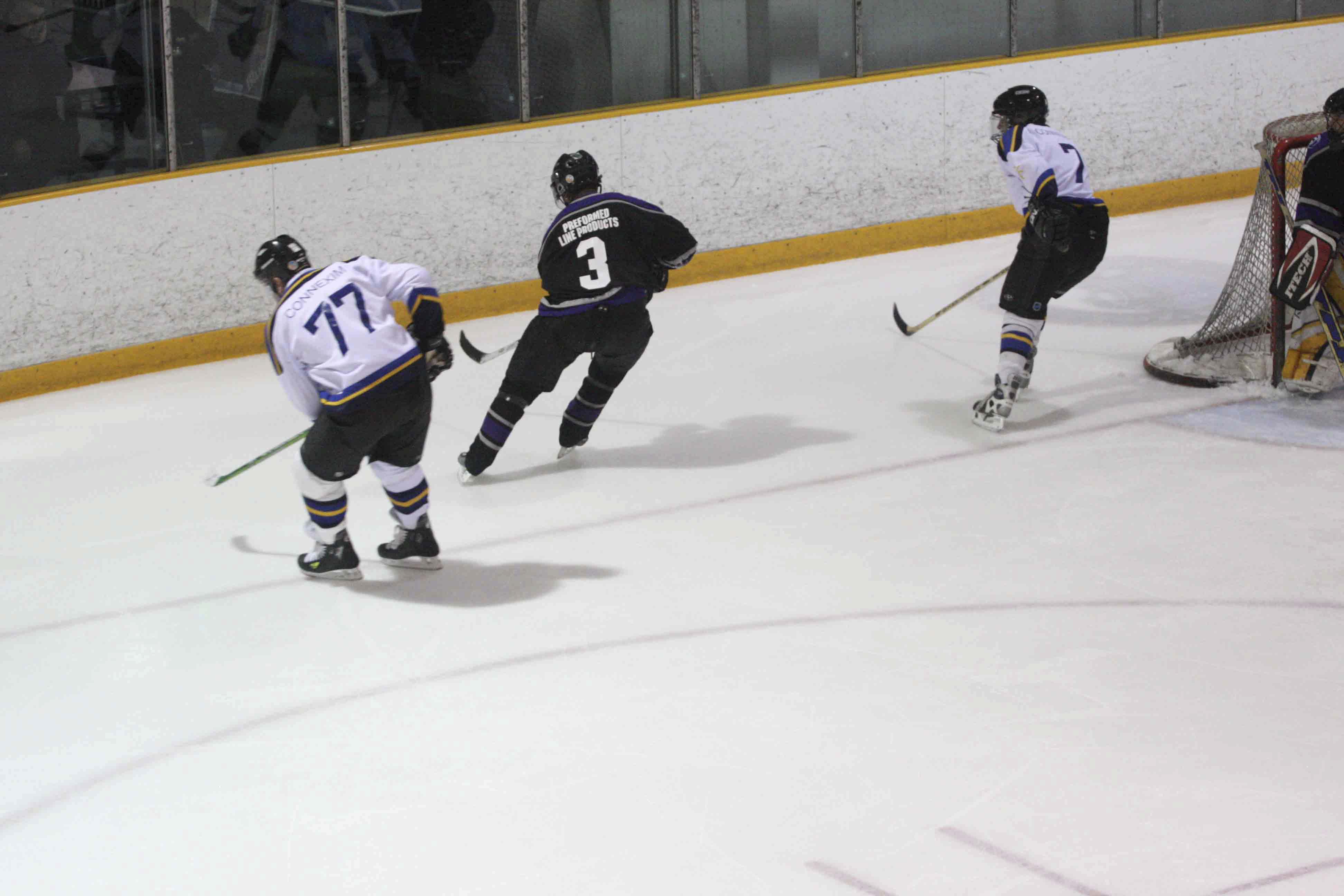 PHT_2009_On-The-Ice-566
