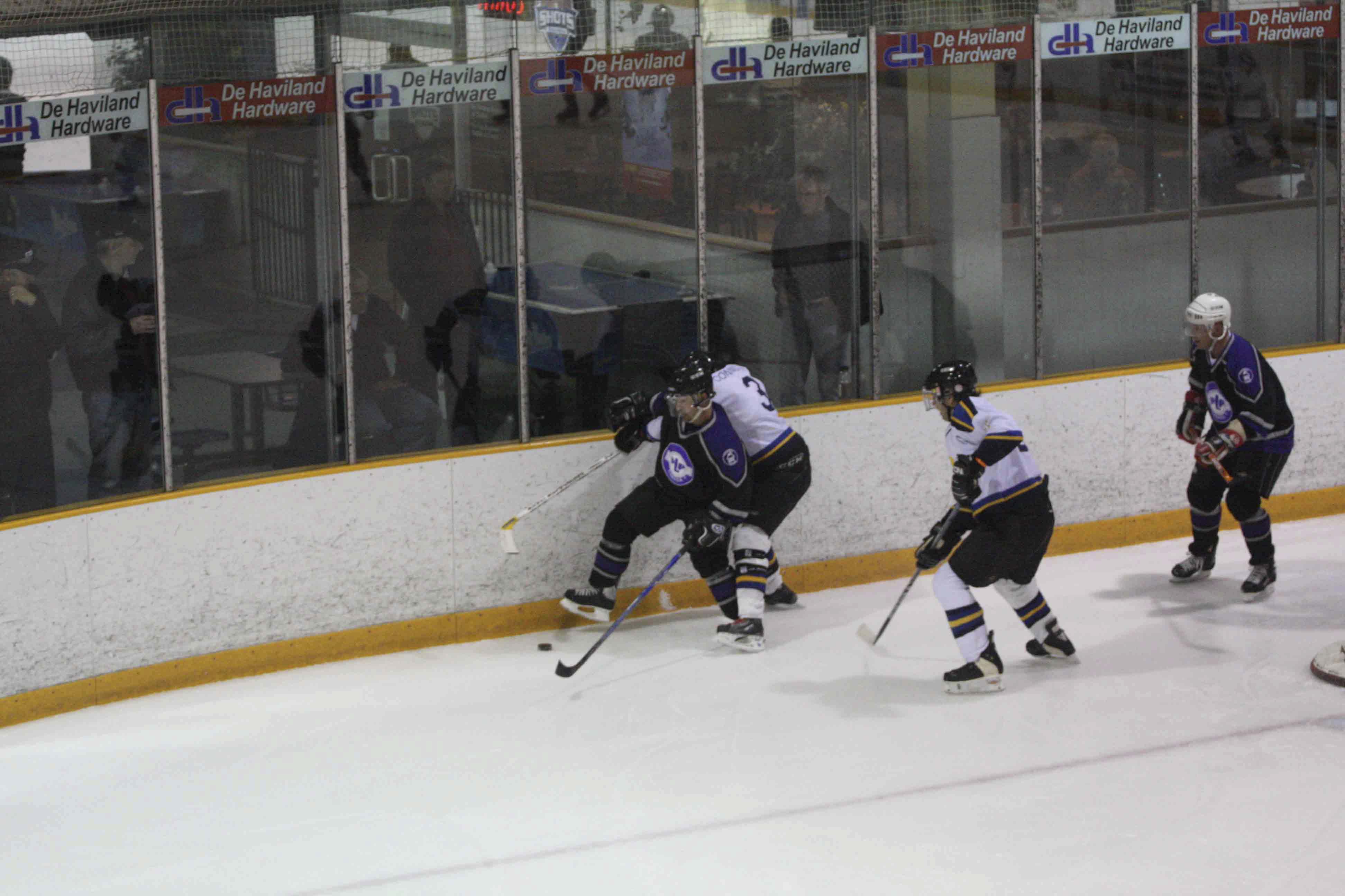 PHT_2009_On-The-Ice-596
