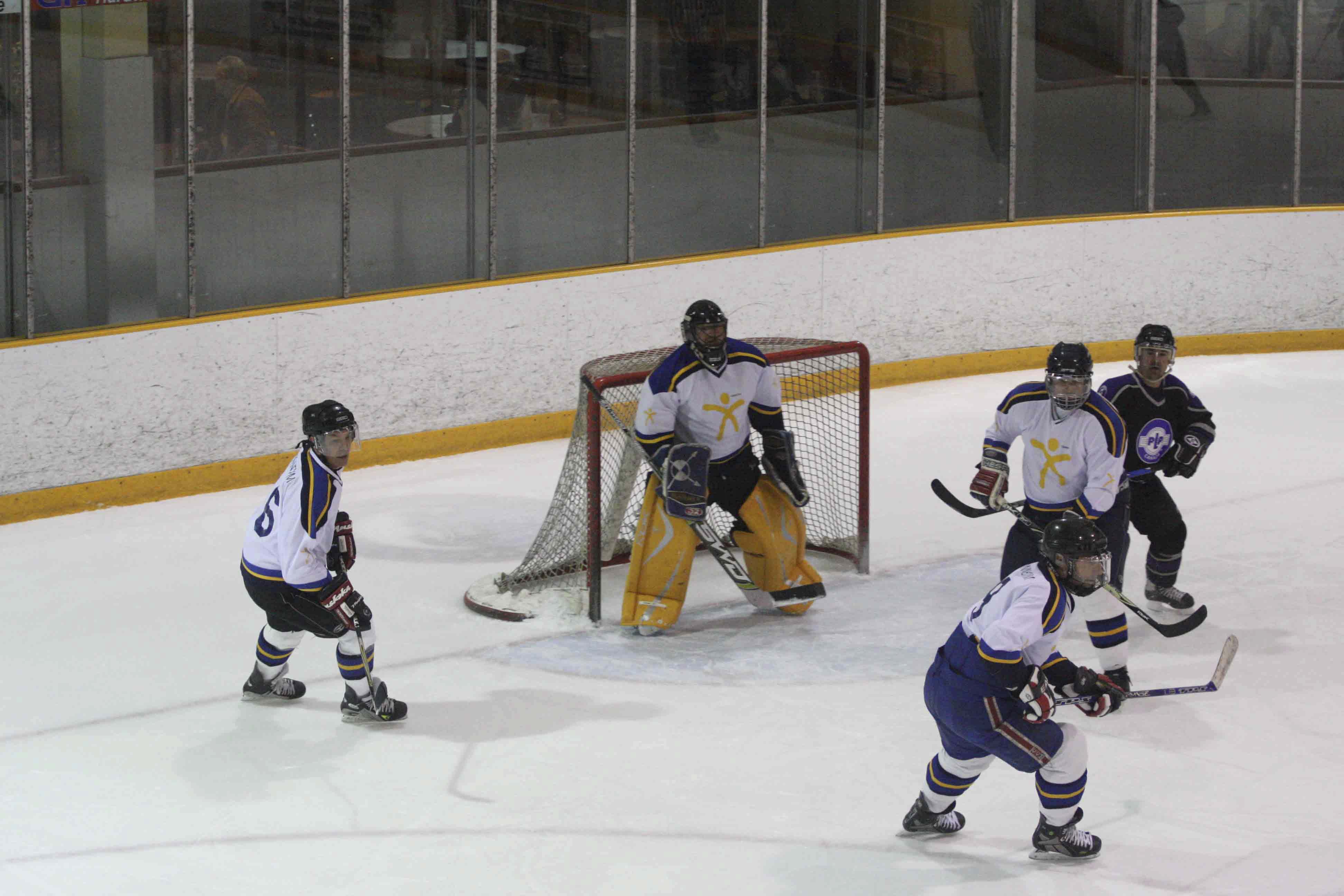 PHT_2009_On-The-Ice-624