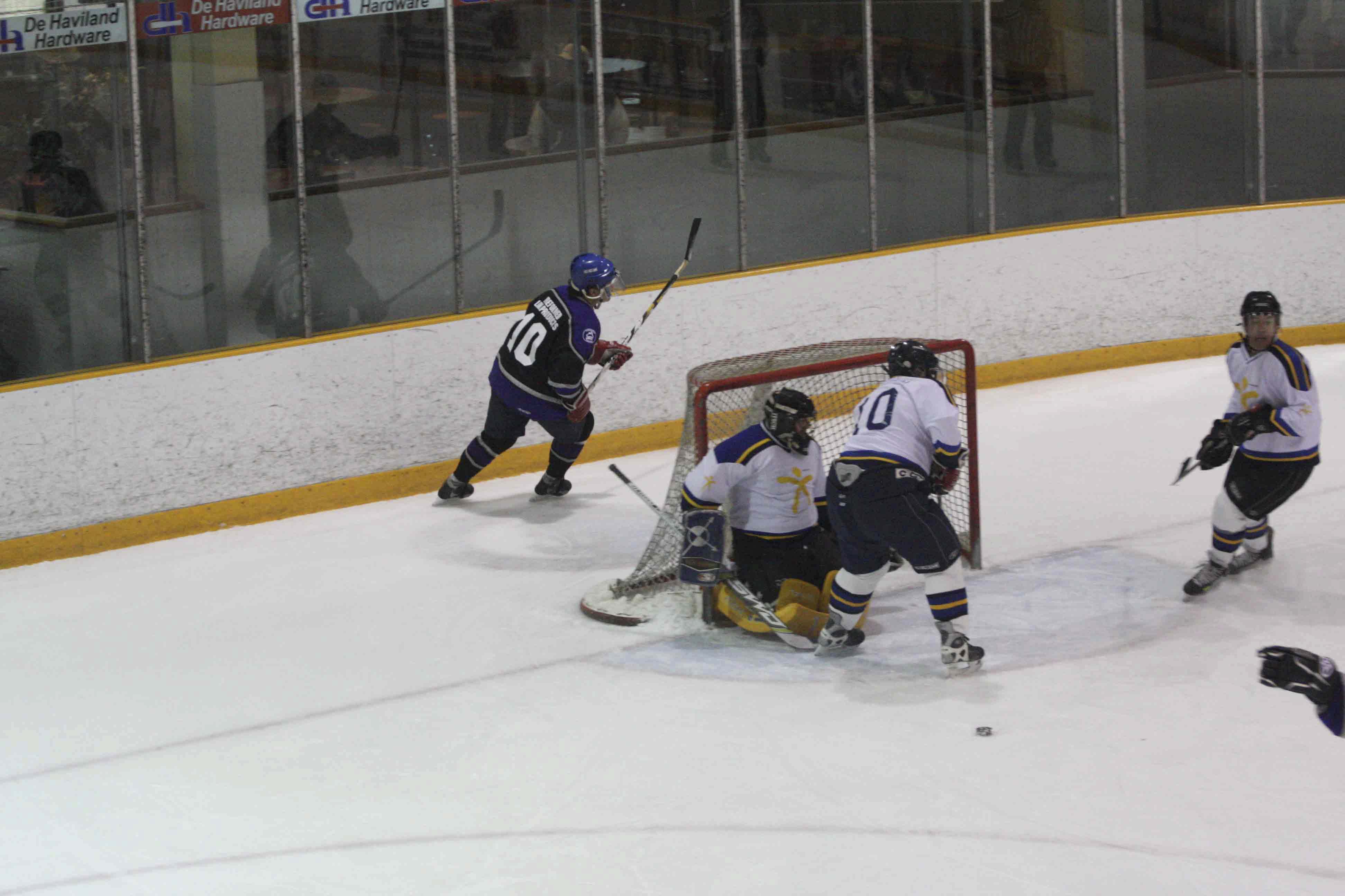 PHT_2009_On-The-Ice-633