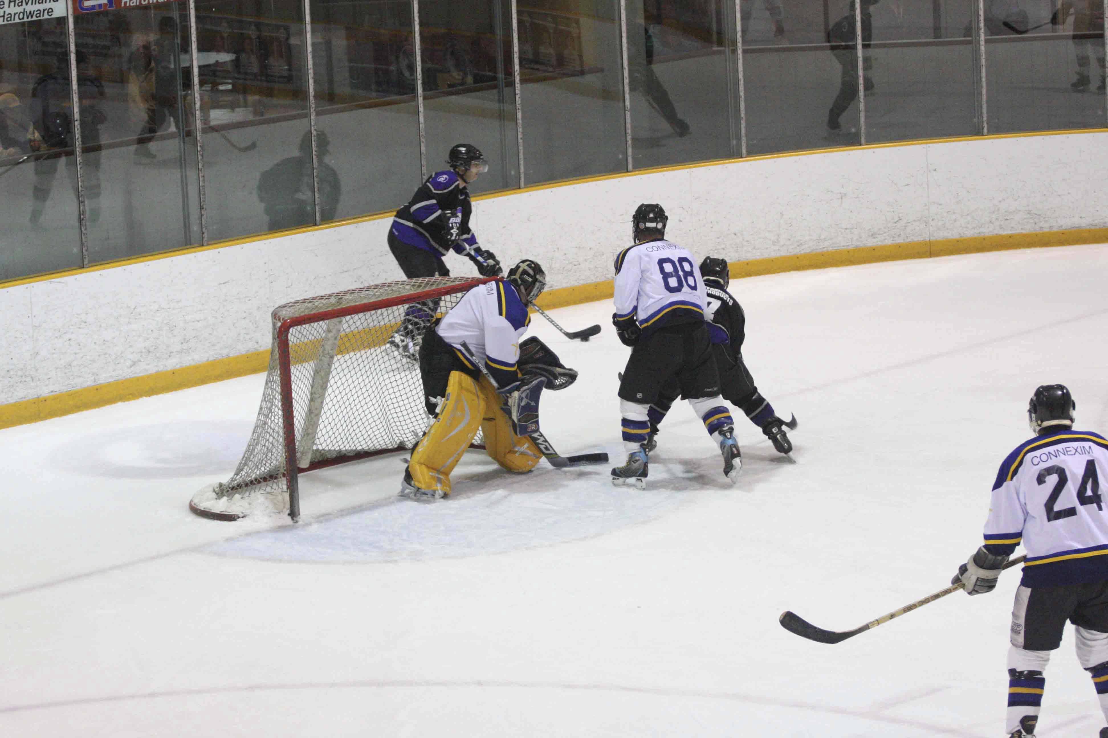 PHT_2009_On-The-Ice-657