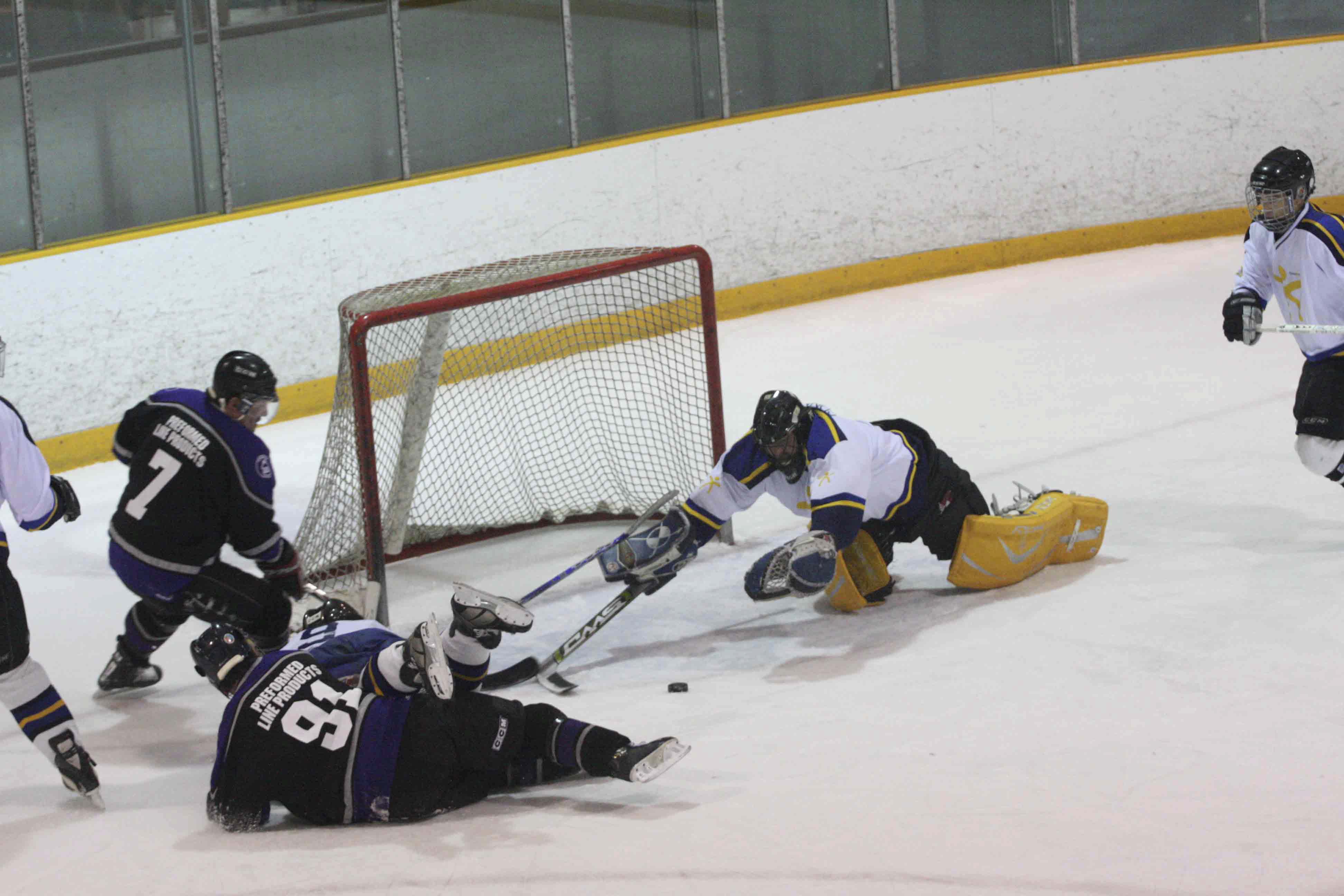 PHT_2009_On-The-Ice-675