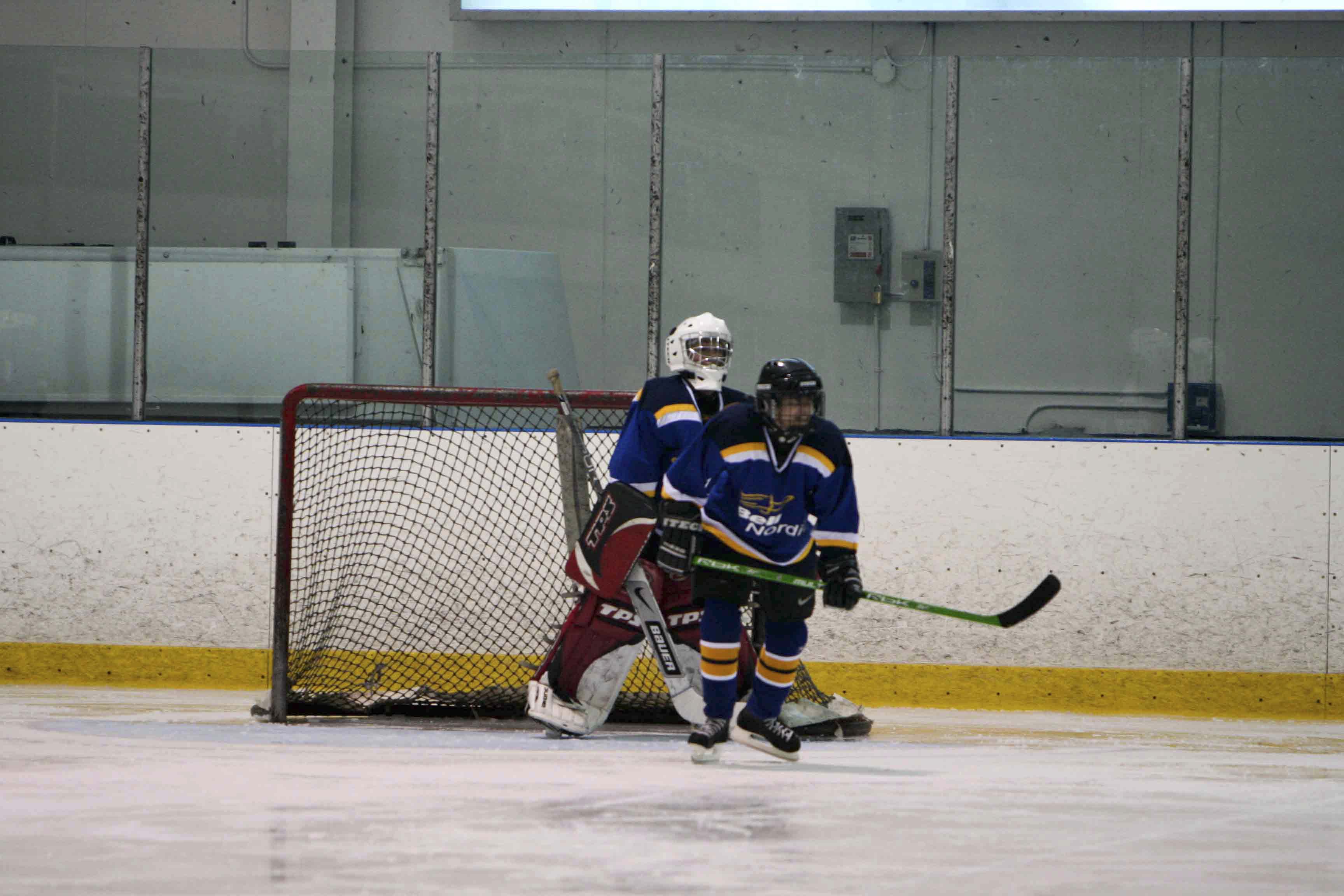 PHT_2009_On-The-Ice-695