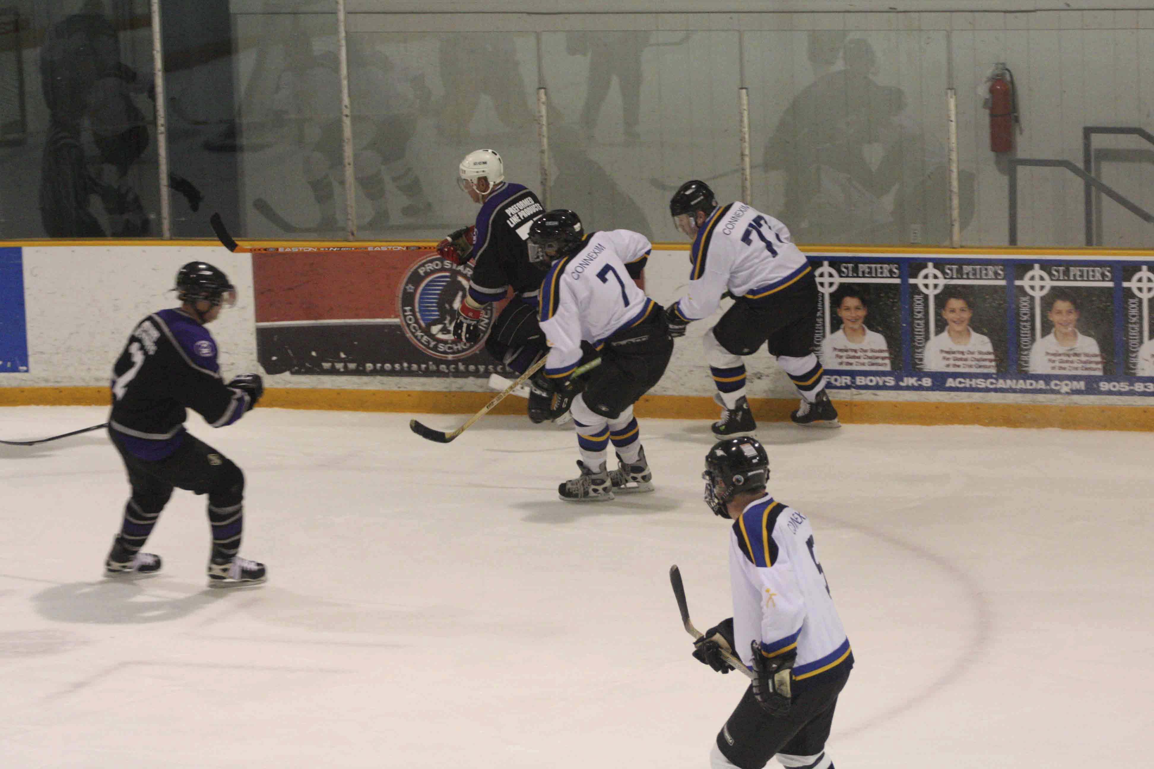 PHT_2009_On-The-Ice-721