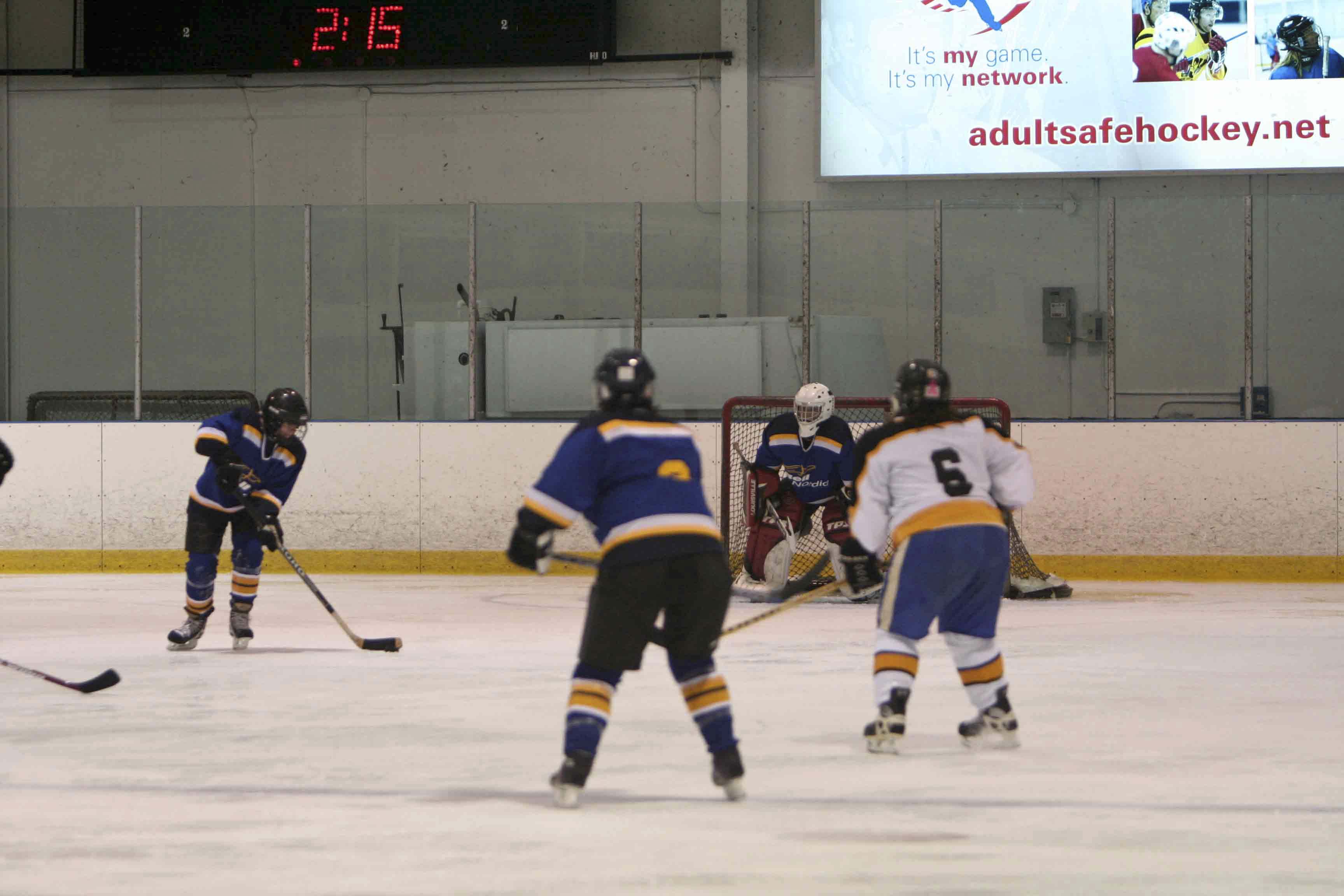PHT_2009_On-The-Ice-780