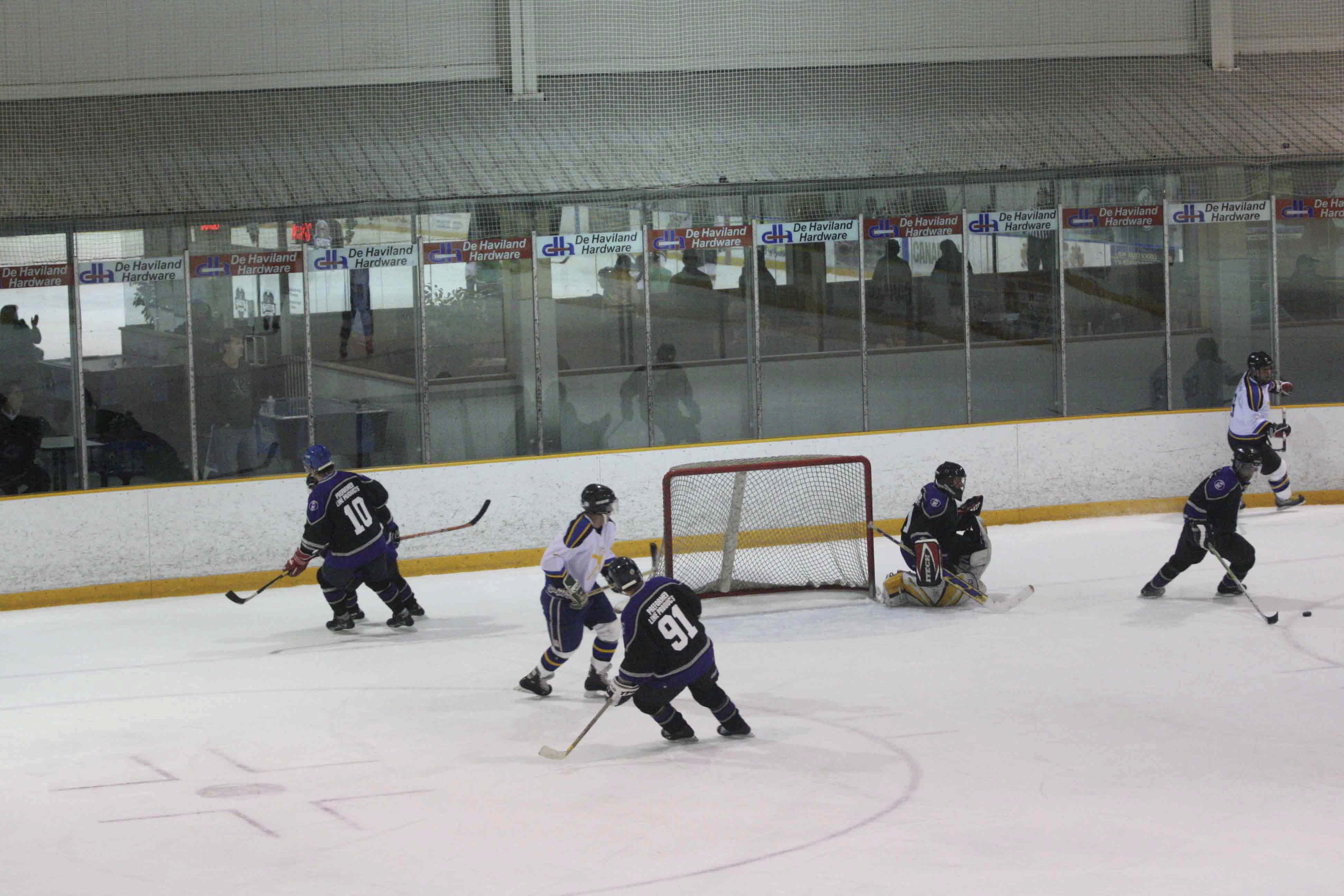 PHT_2009_On-The-Ice-793