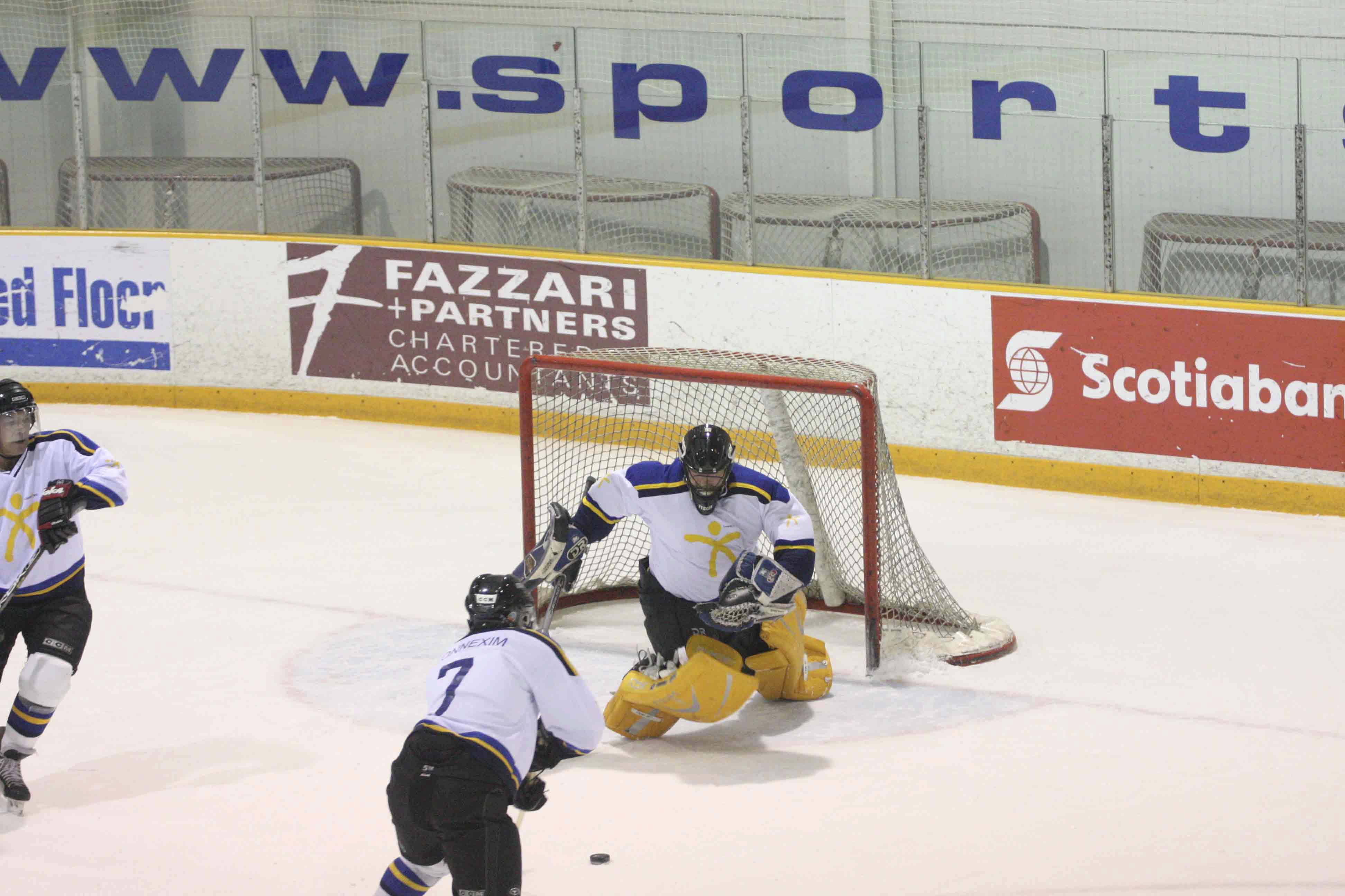 PHT_2009_On-The-Ice-803