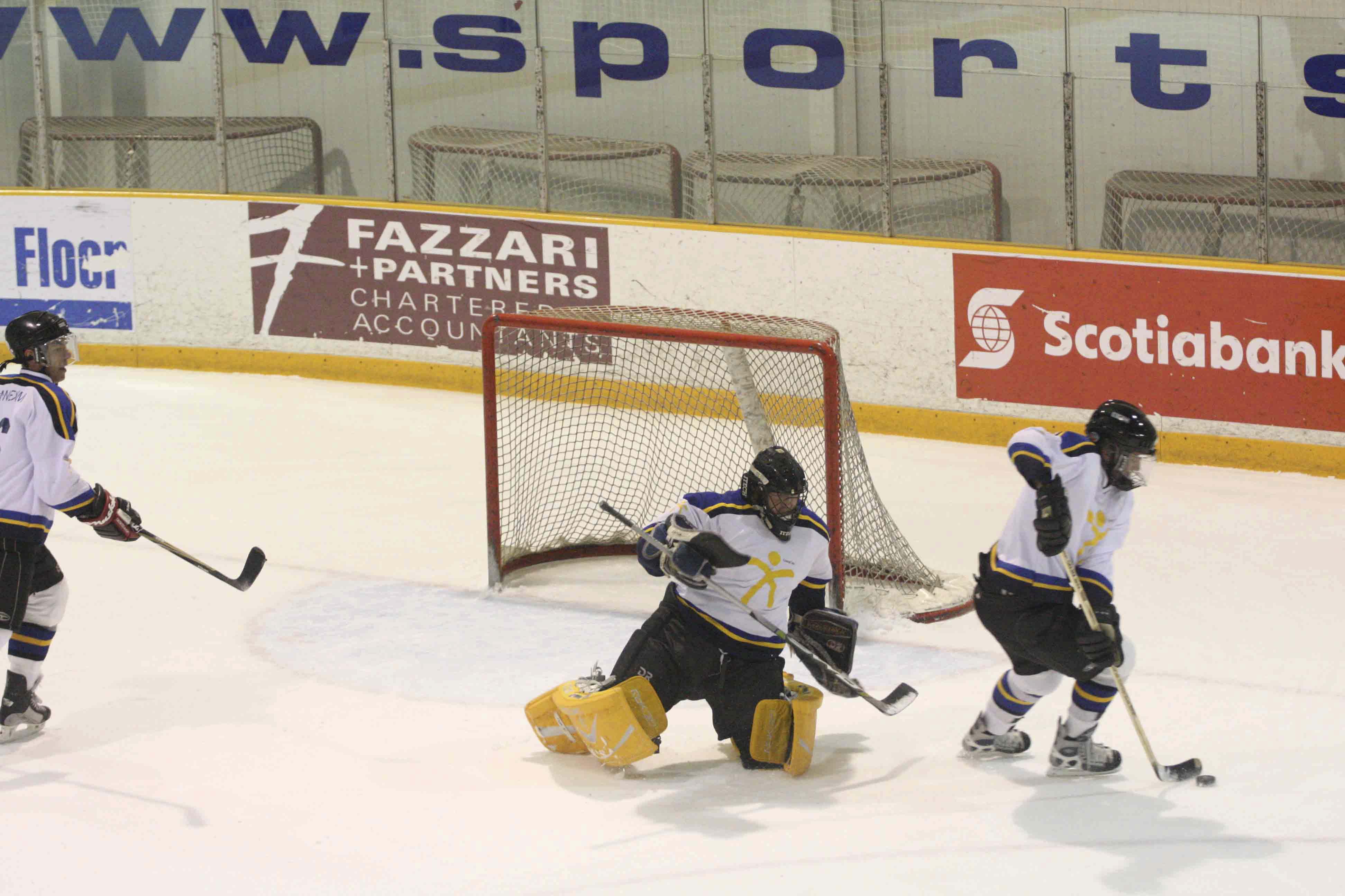 PHT_2009_On-The-Ice-804