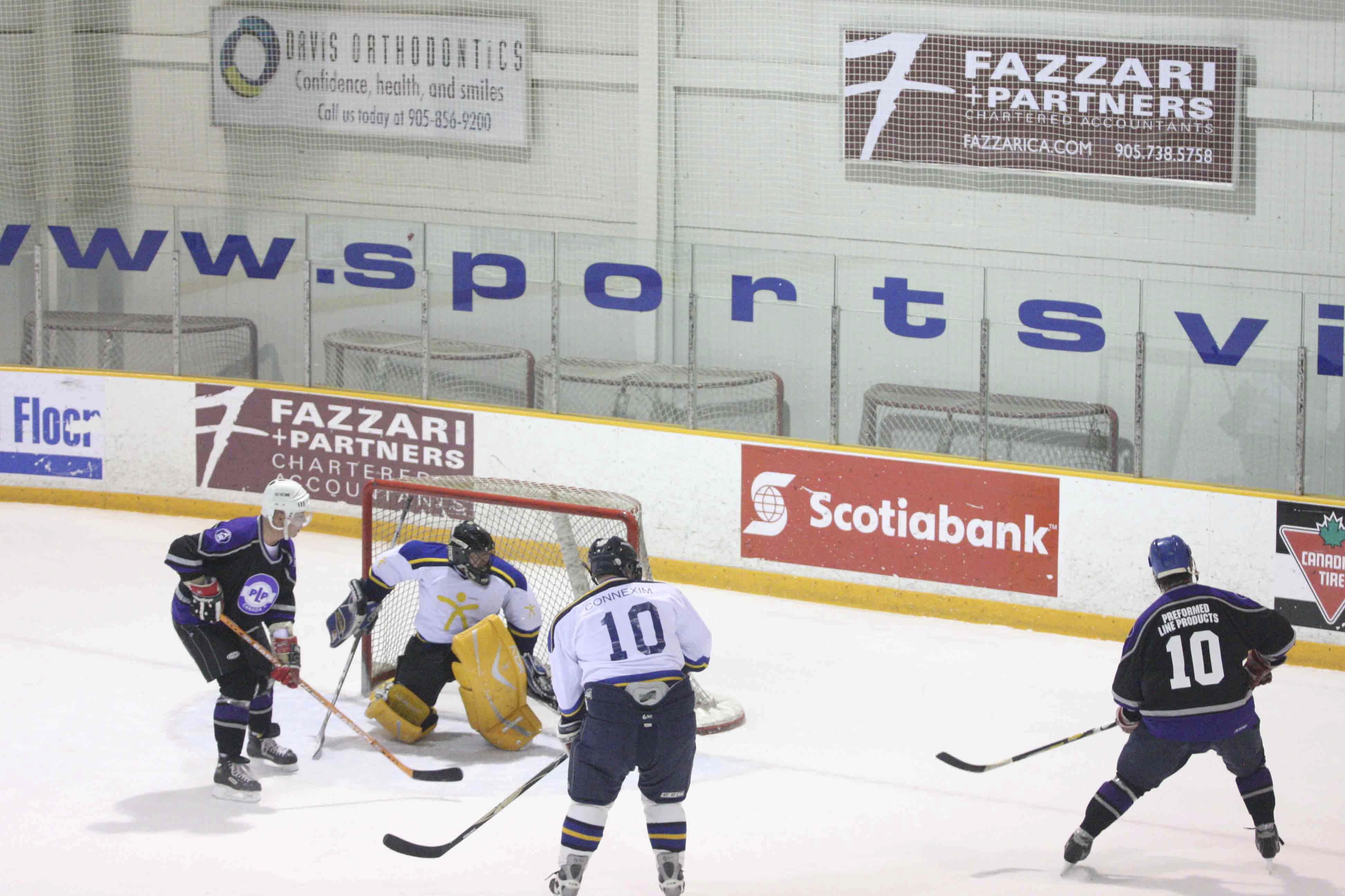 PHT_2009_On-The-Ice-814