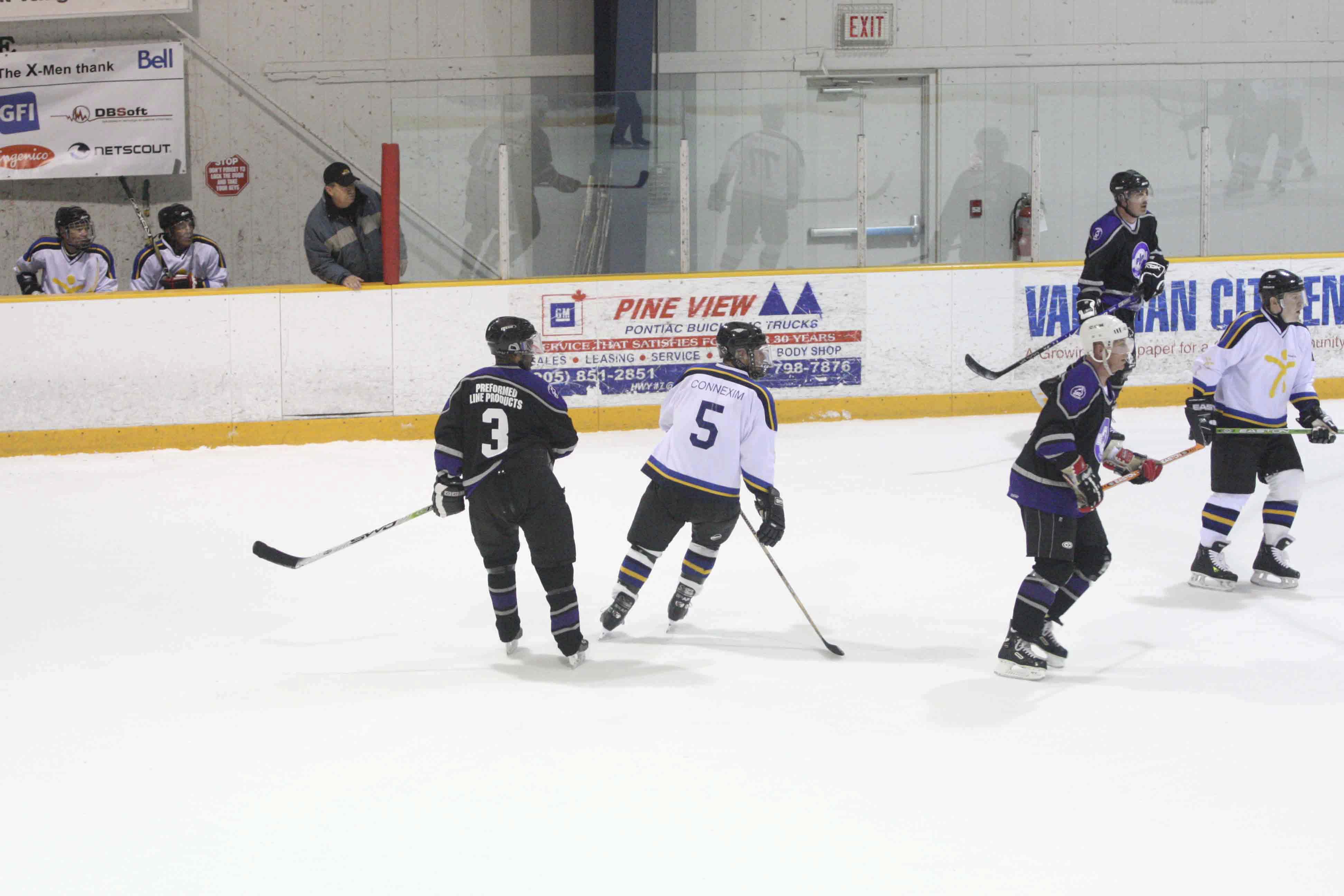 PHT_2009_On-The-Ice-817