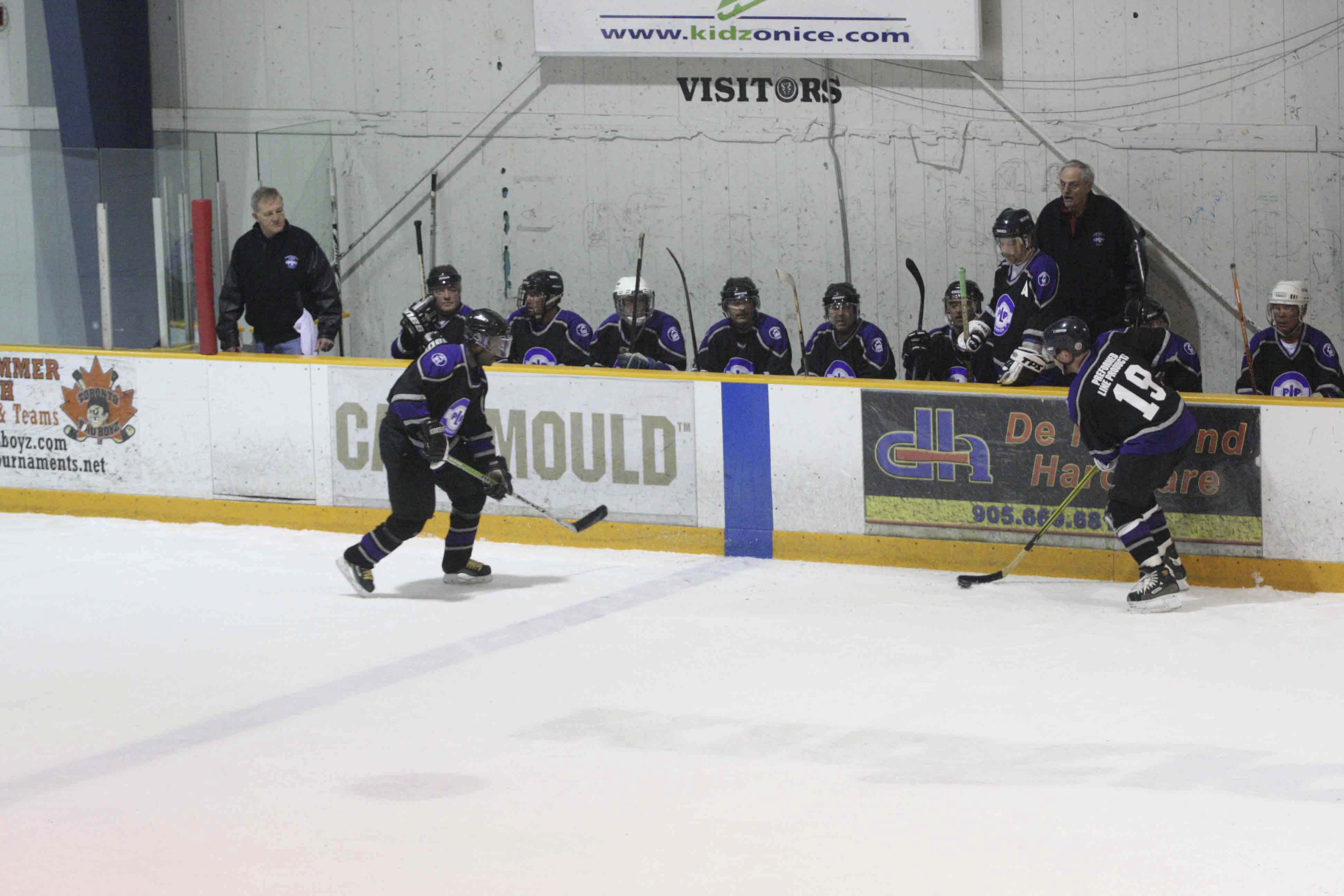 PHT_2009_On-The-Ice-821