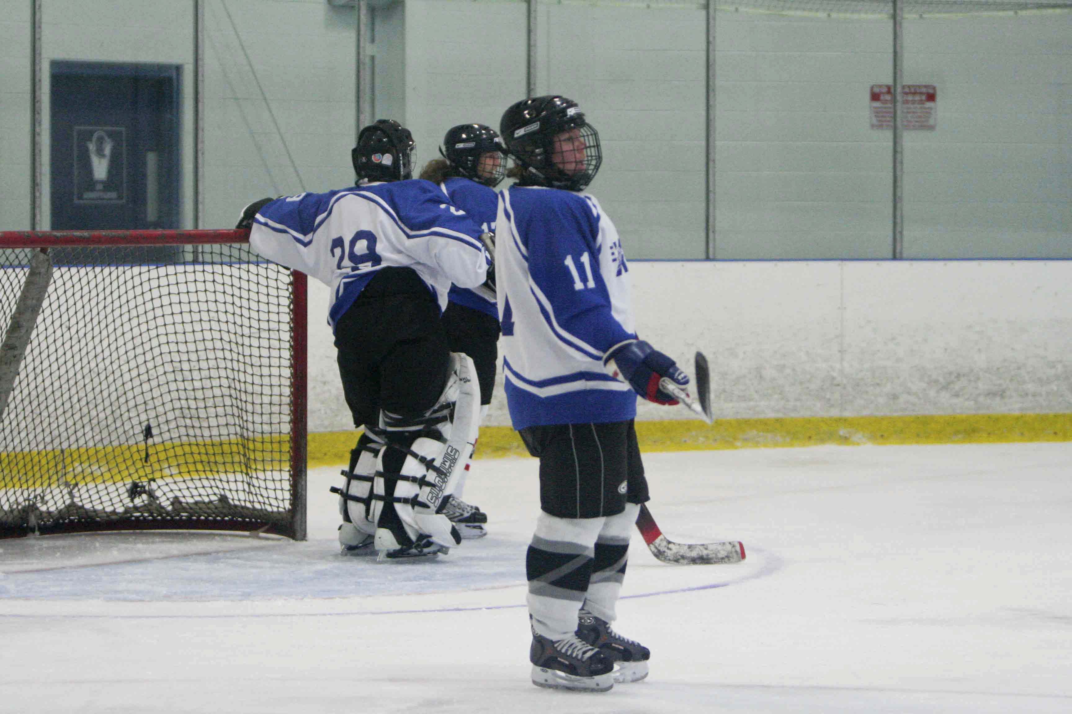 PHT_2009_On-The-Ice-850