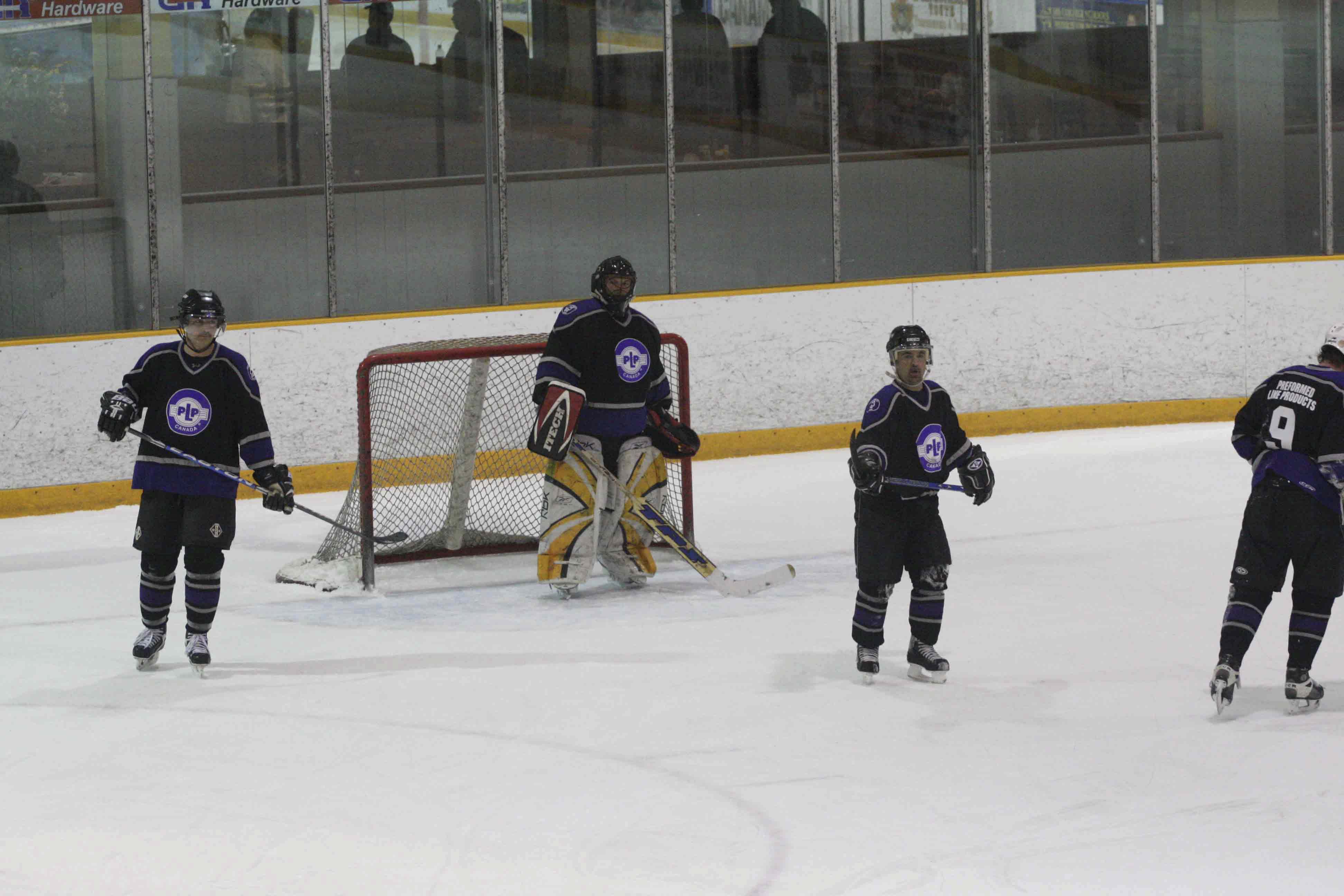 PHT_2009_On-The-Ice-854