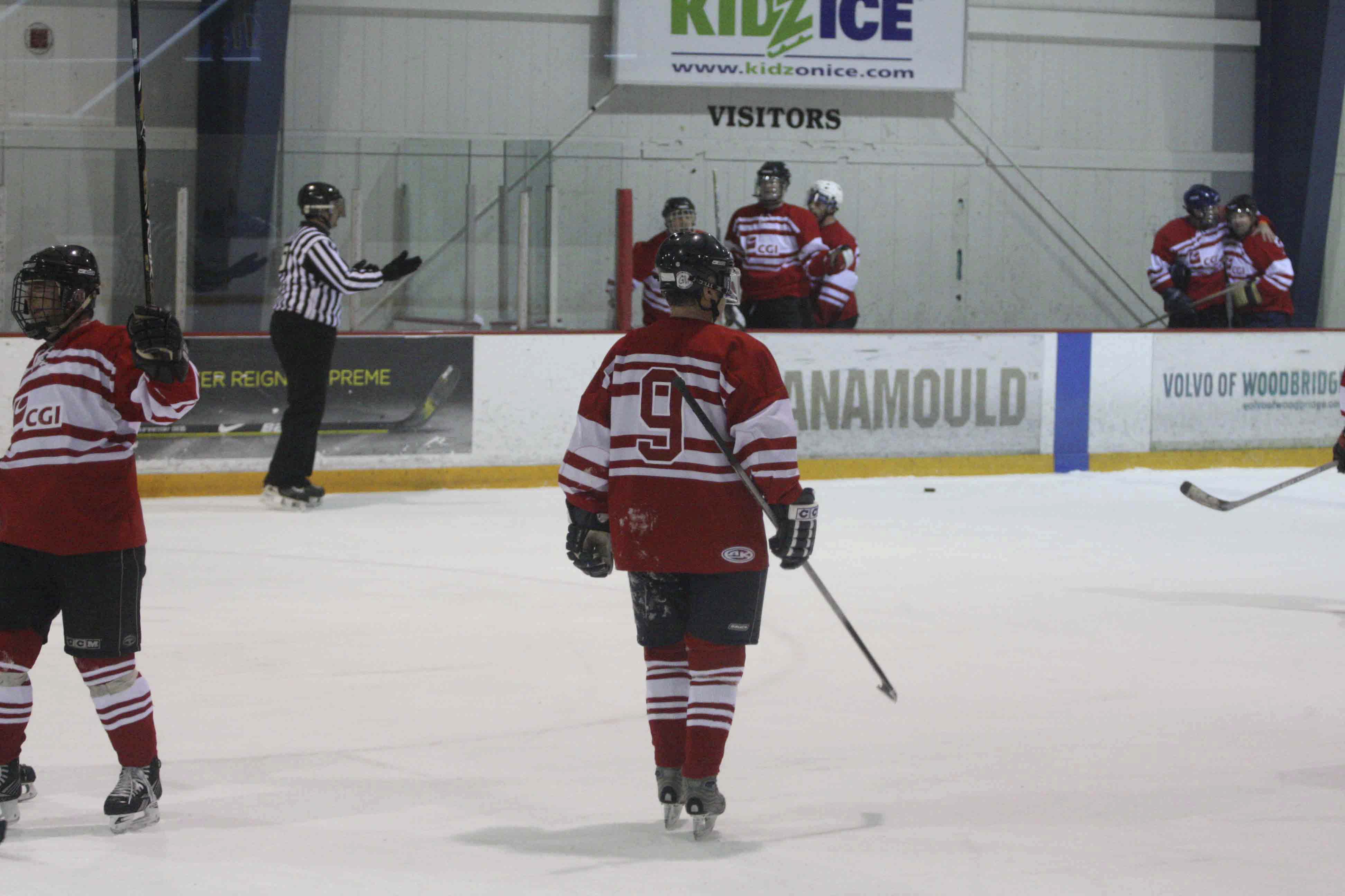 PHT_2009_On-The-Ice-906