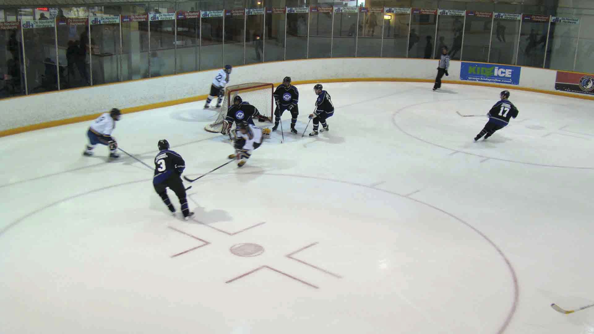 PHT_2009_On-The-Ice-921