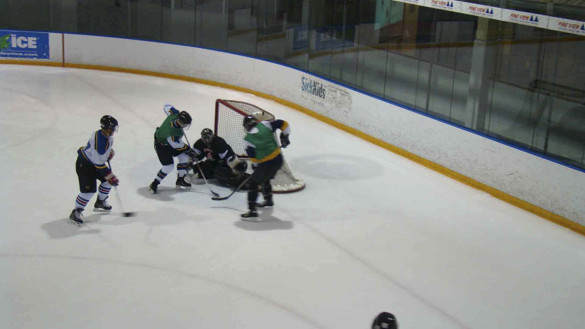 PHT_2009_On-The-Ice-926
