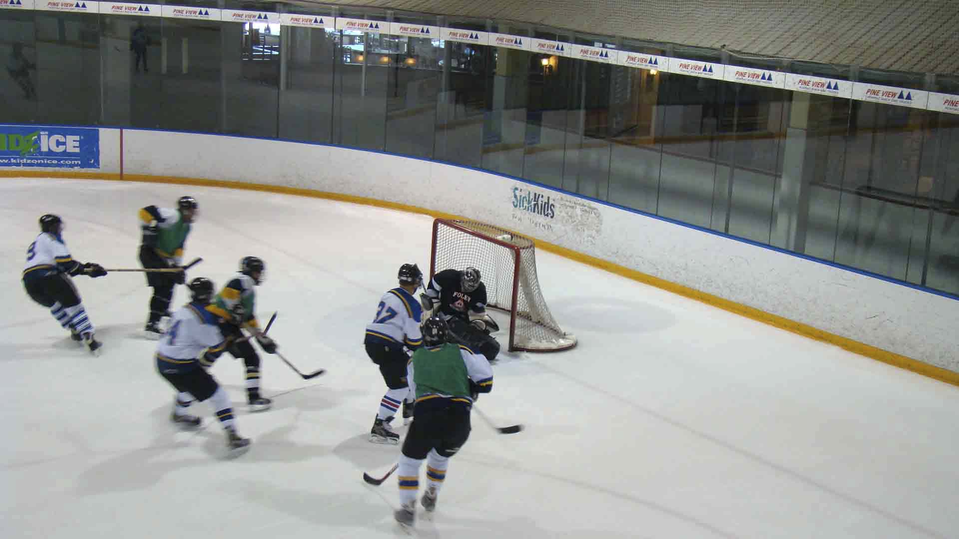 PHT_2009_On-The-Ice-927