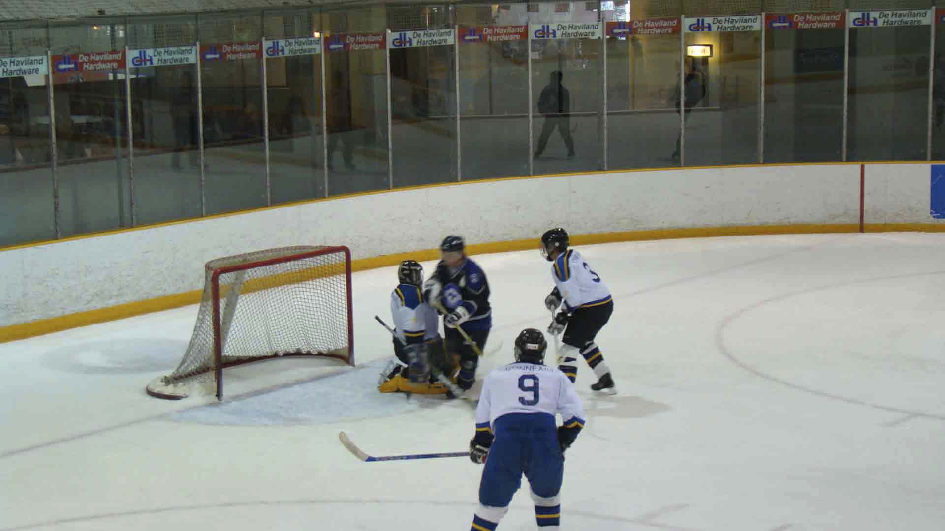 PHT_2009_On-The-Ice-938