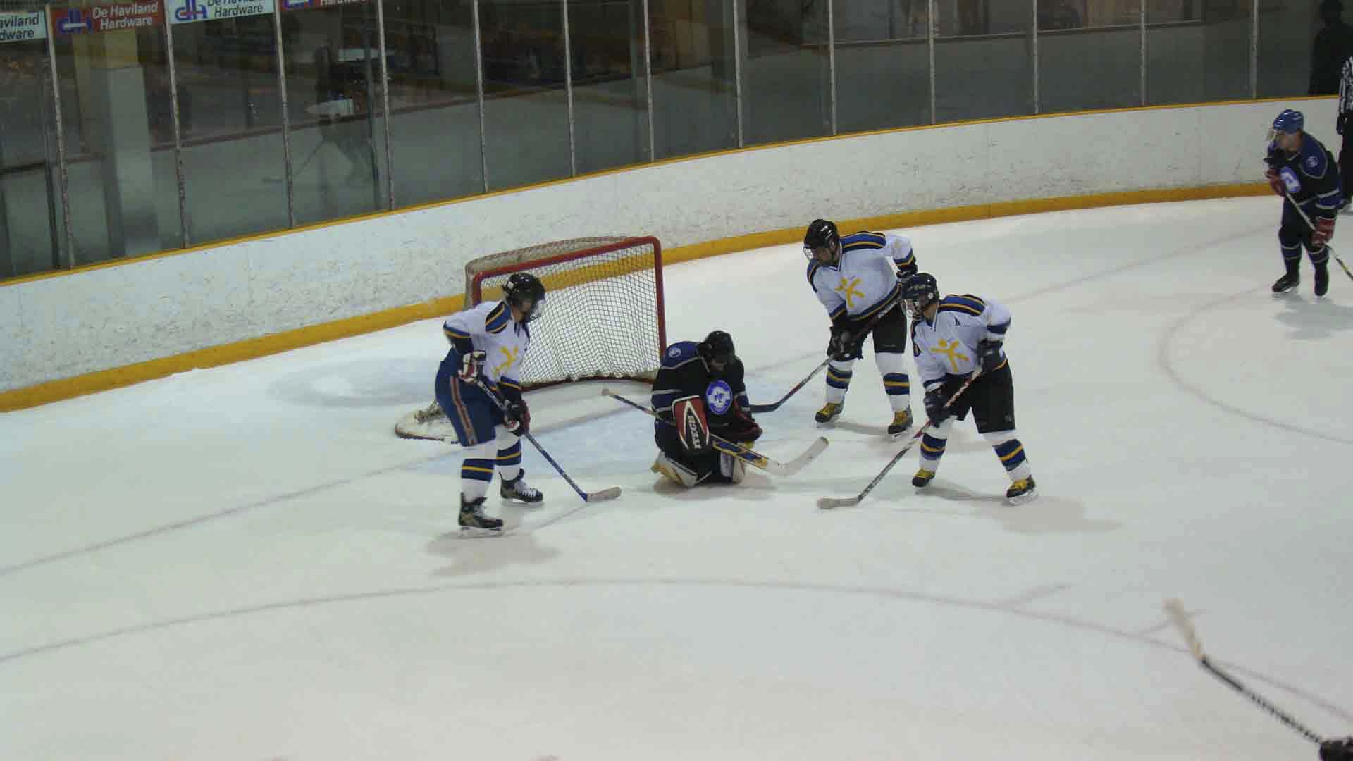 PHT_2009_On-The-Ice-957