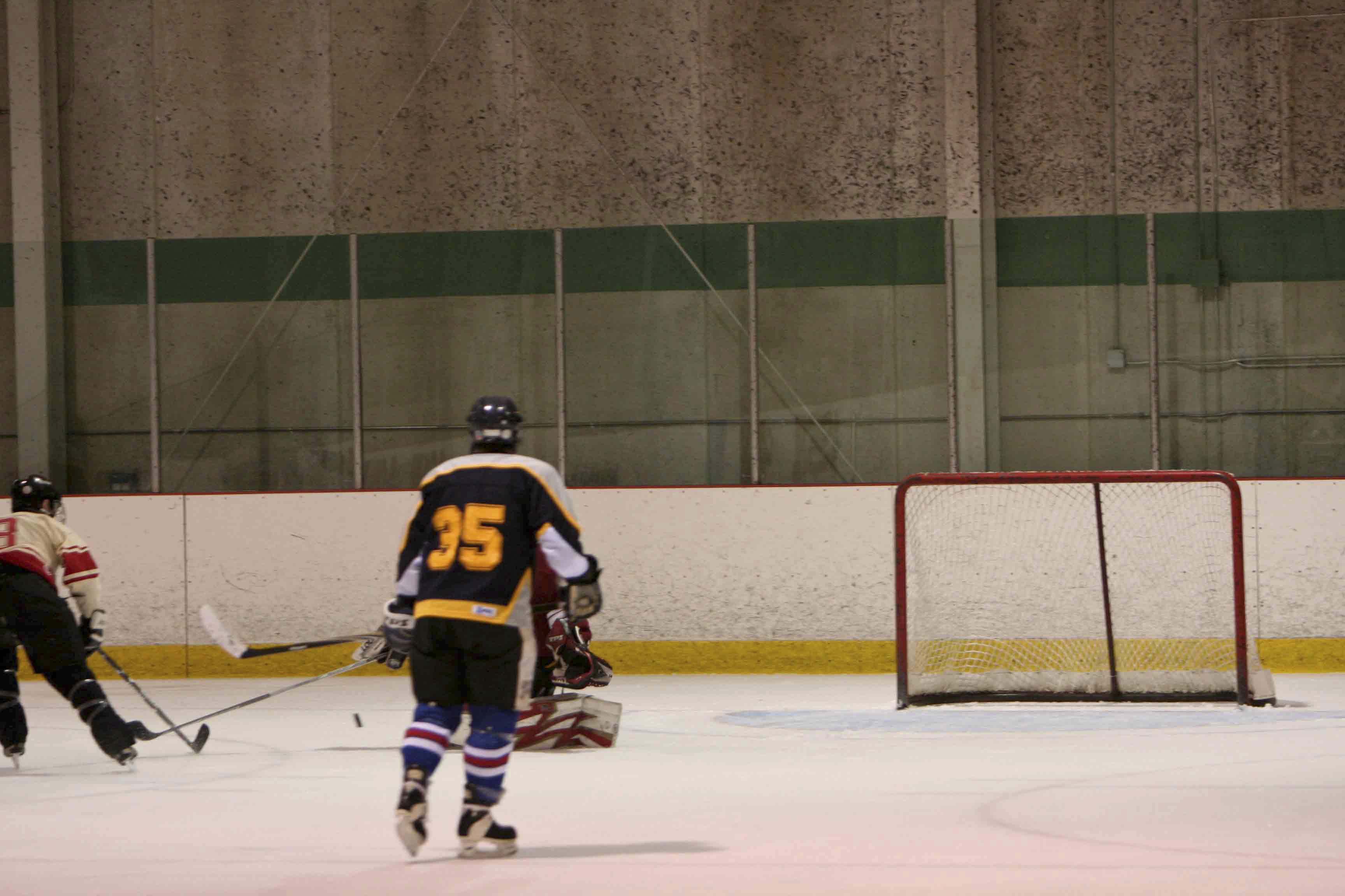 PHT_2009_On-The-Ice-979